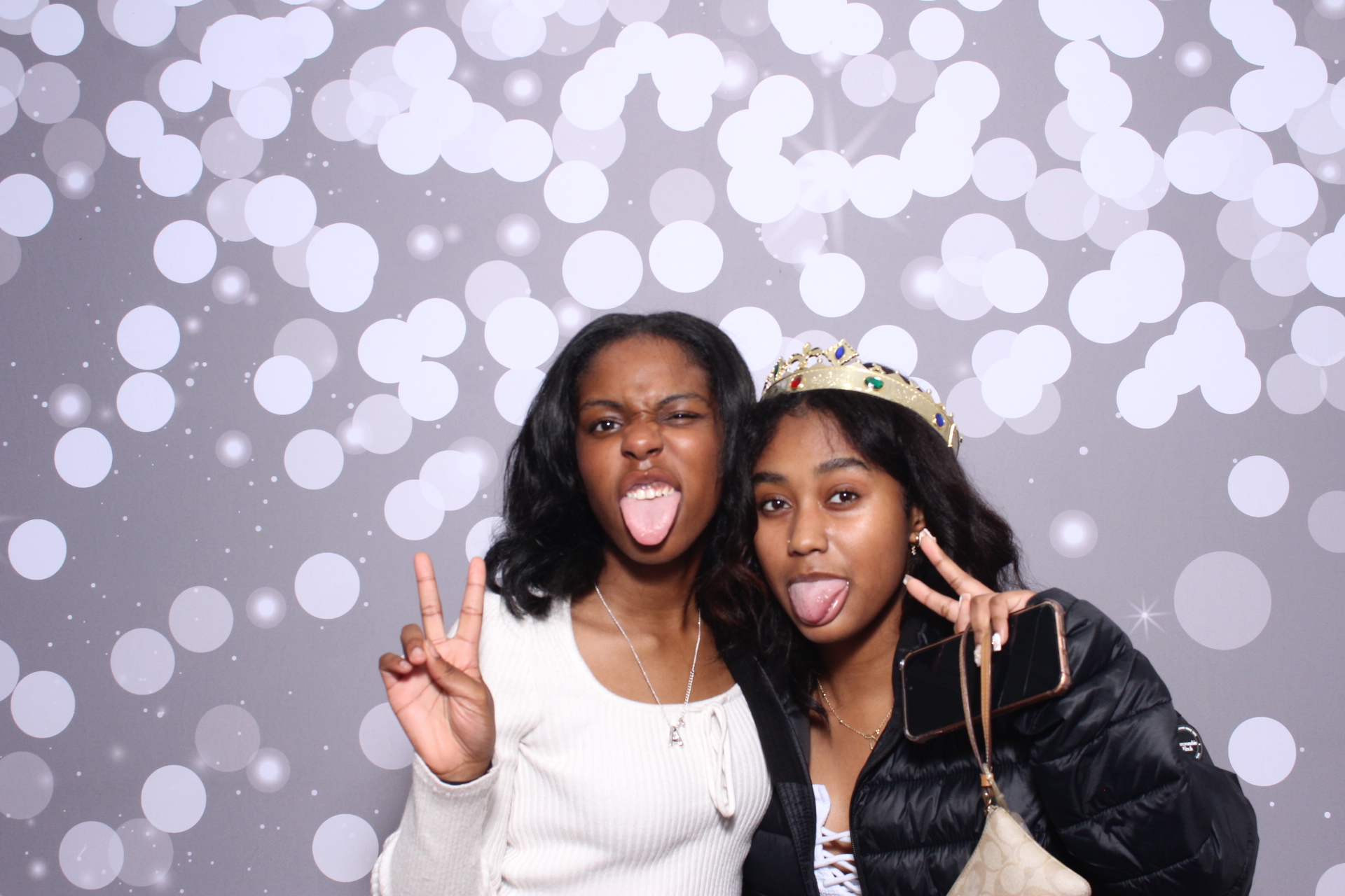 Jazmins Quince | View more photos from the event at gallery.photoboothcincy.com/u/PhotoBoothCincy/Jazmins-Quince