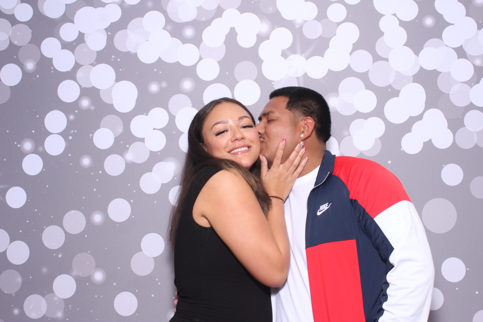 Jazmins Quince | View more photos from the event at gallery.photoboothcincy.com/u/PhotoBoothCincy/Jazmins-Quince
