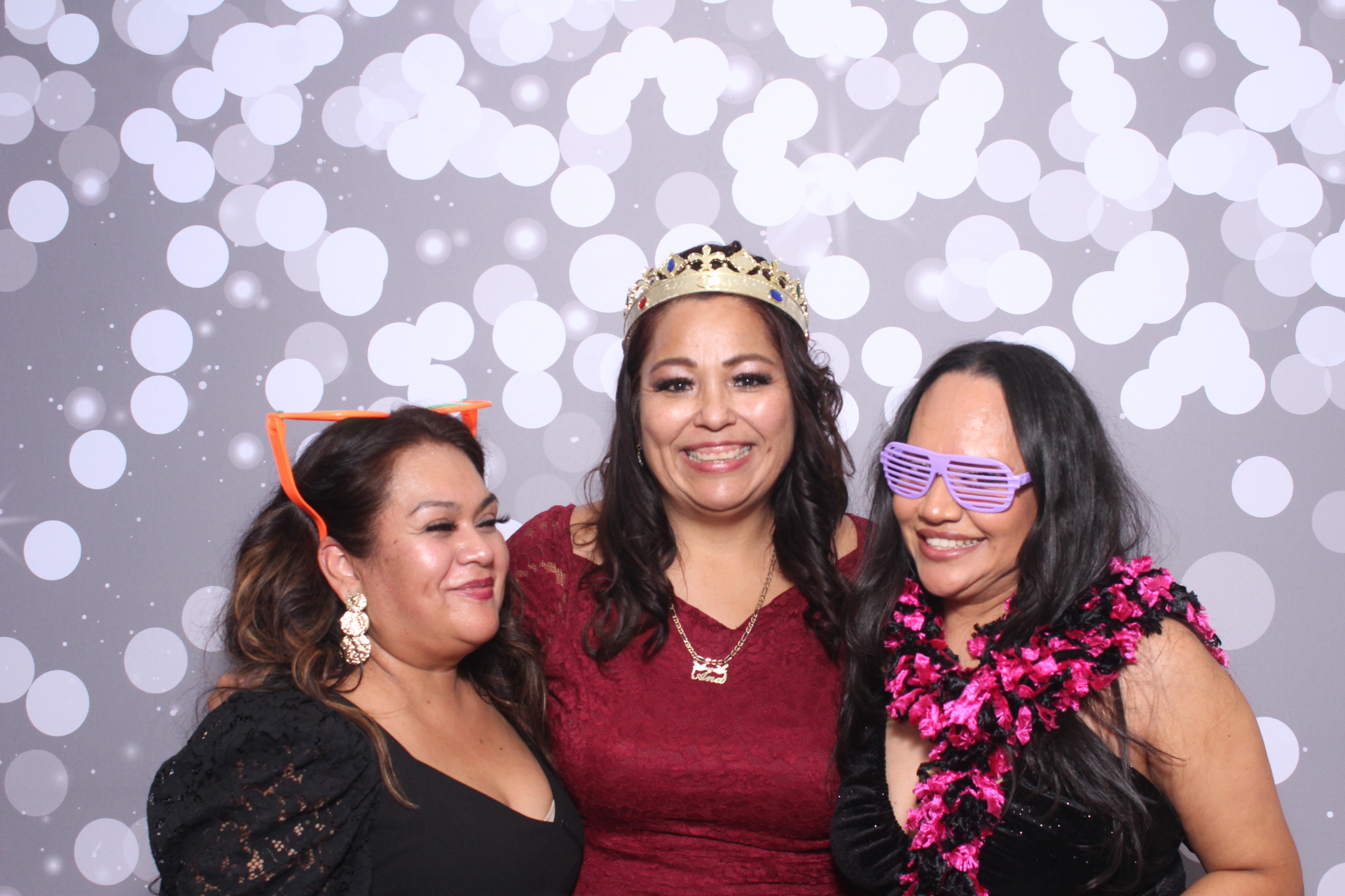 Jazmins Quince | View more photos from the event at gallery.photoboothcincy.com/u/PhotoBoothCincy/Jazmins-Quince