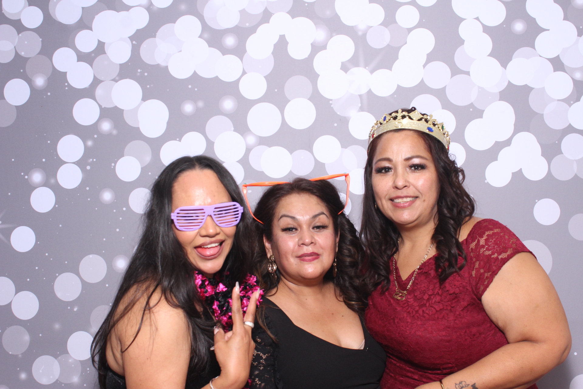 Jazmins Quince | View more photos from the event at gallery.photoboothcincy.com/u/PhotoBoothCincy/Jazmins-Quince