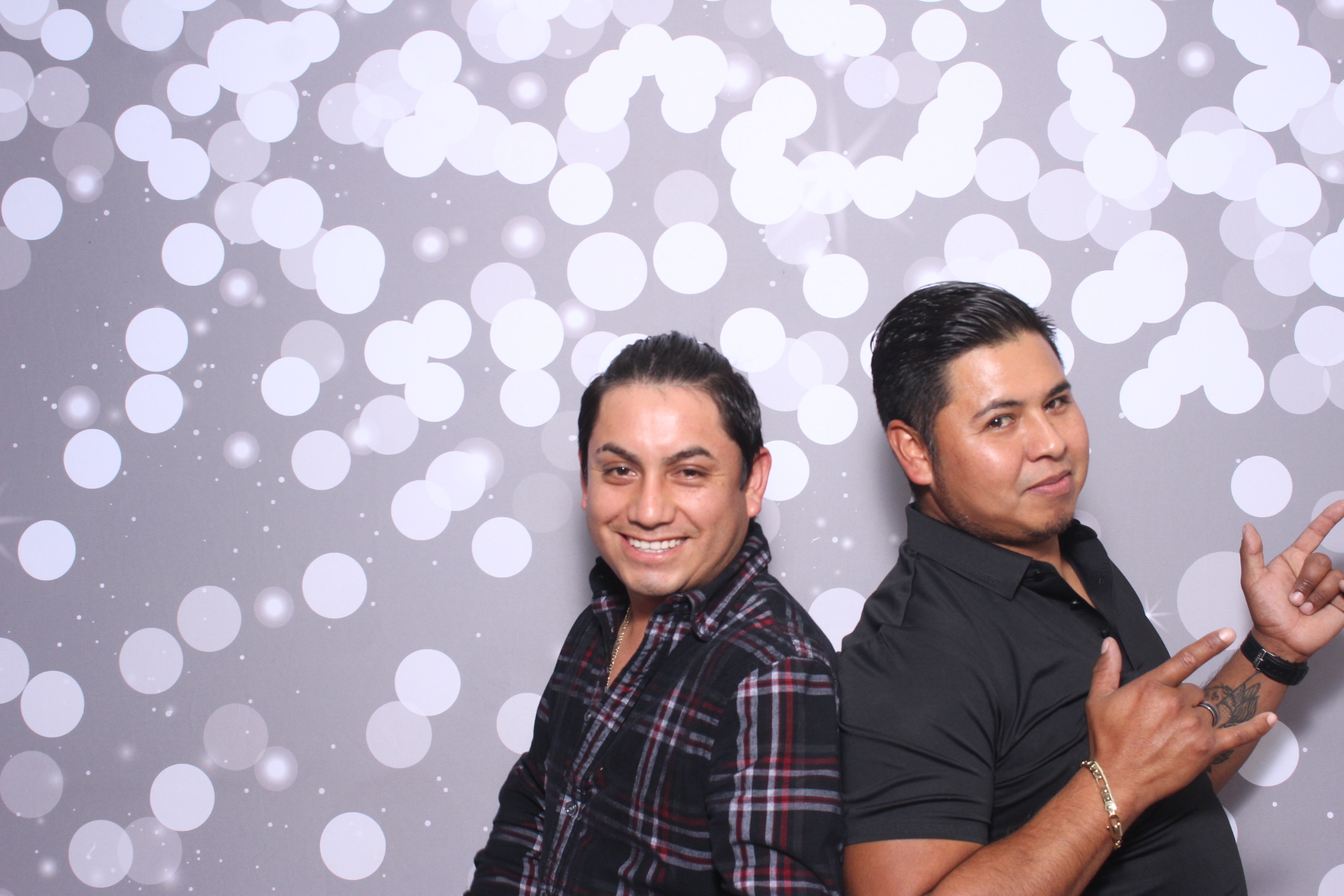 Jazmins Quince | View more photos from the event at gallery.photoboothcincy.com/u/PhotoBoothCincy/Jazmins-Quince