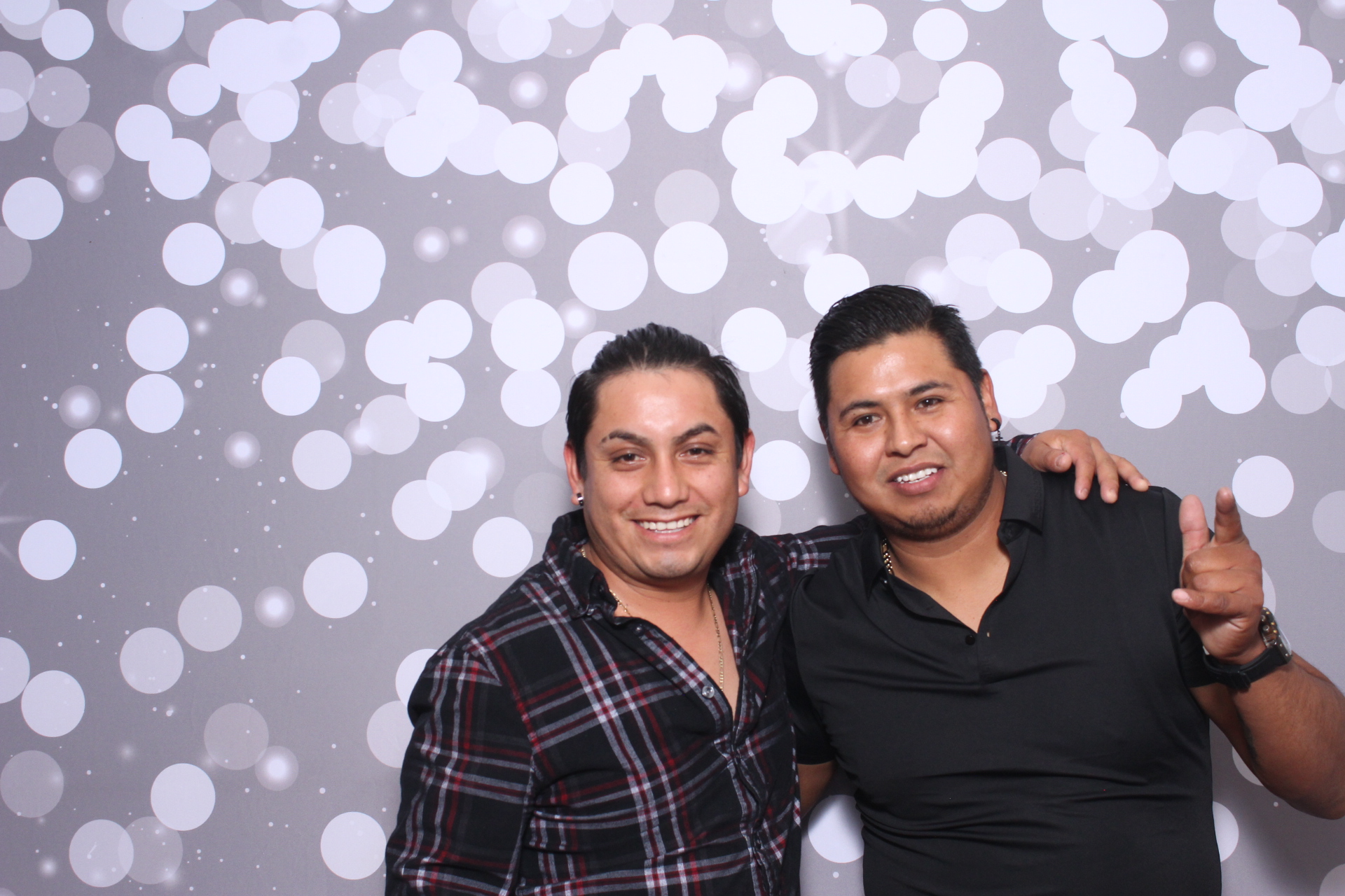 Jazmins Quince | View more photos from the event at gallery.photoboothcincy.com/u/PhotoBoothCincy/Jazmins-Quince