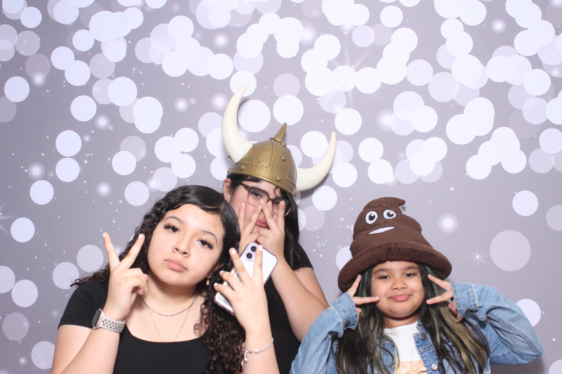 Jazmins Quince | View more photos from the event at gallery.photoboothcincy.com/u/PhotoBoothCincy/Jazmins-Quince