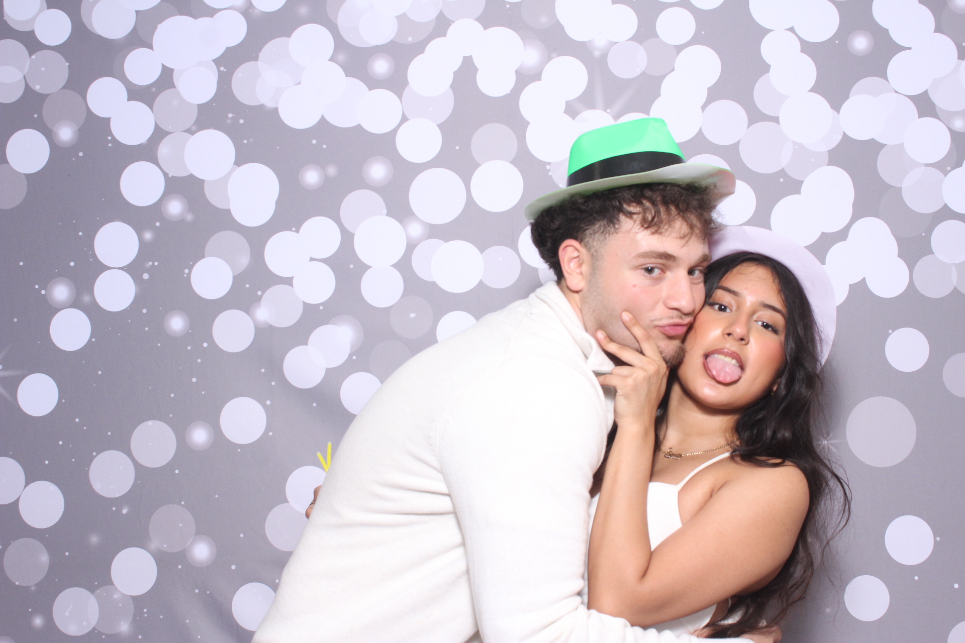 Jazmins Quince | View more photos from the event at gallery.photoboothcincy.com/u/PhotoBoothCincy/Jazmins-Quince