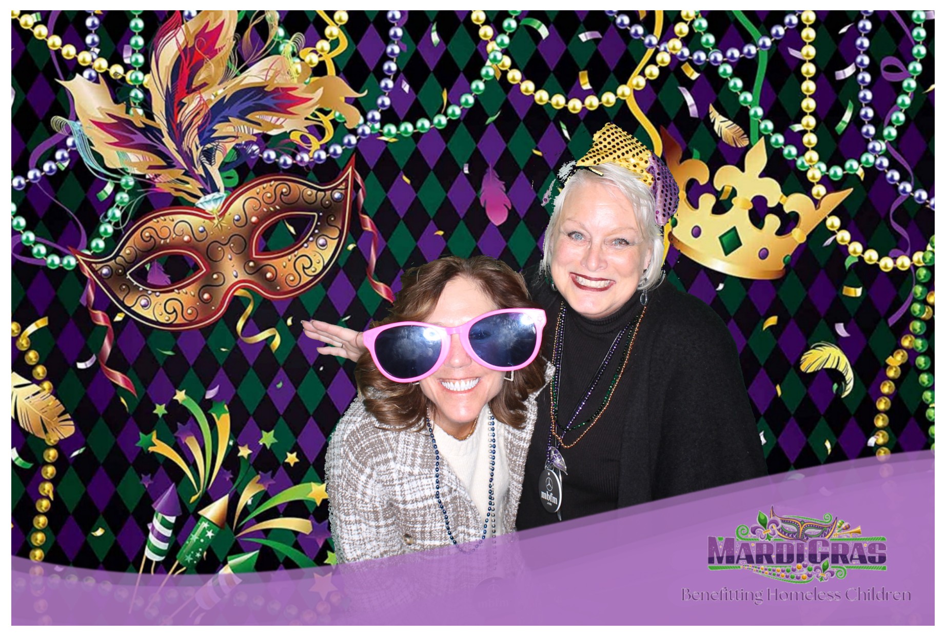 Jef Wyler Mardi Gras | View more photos from the event at gallery.photoboothcincy.com/u/PhotoBoothCincy/Jef-Wyler-Mardi-Gras