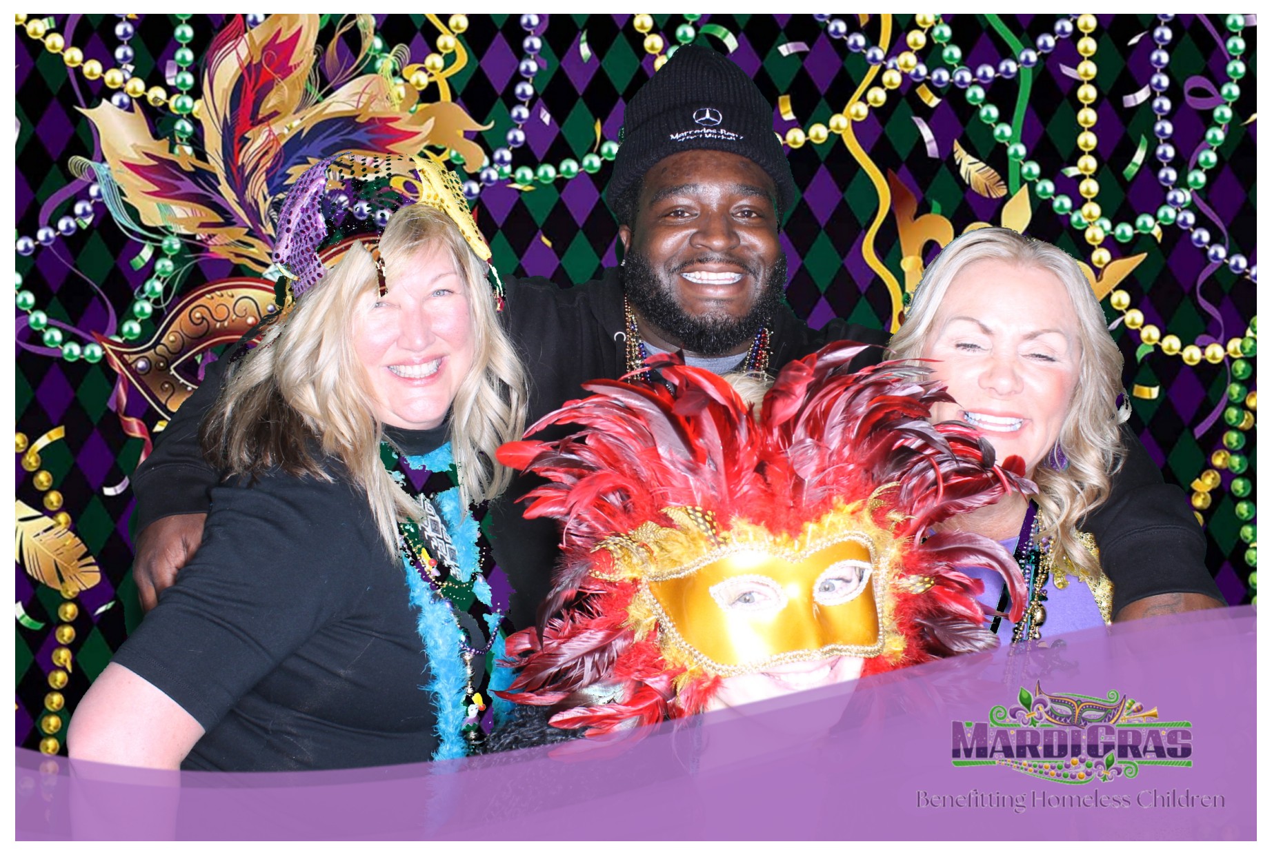Jef Wyler Mardi Gras | View more photos from the event at gallery.photoboothcincy.com/u/PhotoBoothCincy/Jef-Wyler-Mardi-Gras
