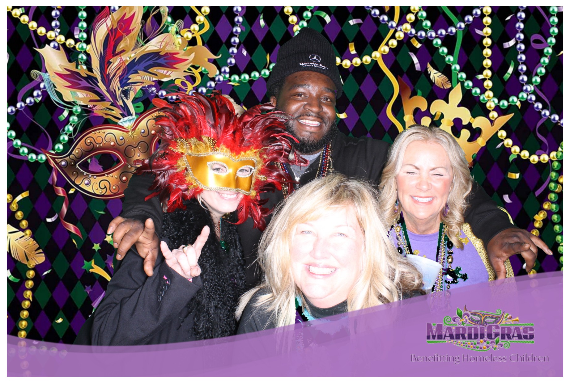 Jef Wyler Mardi Gras | View more photos from the event at gallery.photoboothcincy.com/u/PhotoBoothCincy/Jef-Wyler-Mardi-Gras