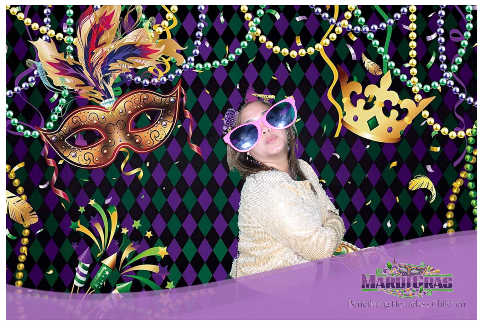 Jef Wyler Mardi Gras | View more photos from the event at gallery.photoboothcincy.com/u/PhotoBoothCincy/Jef-Wyler-Mardi-Gras