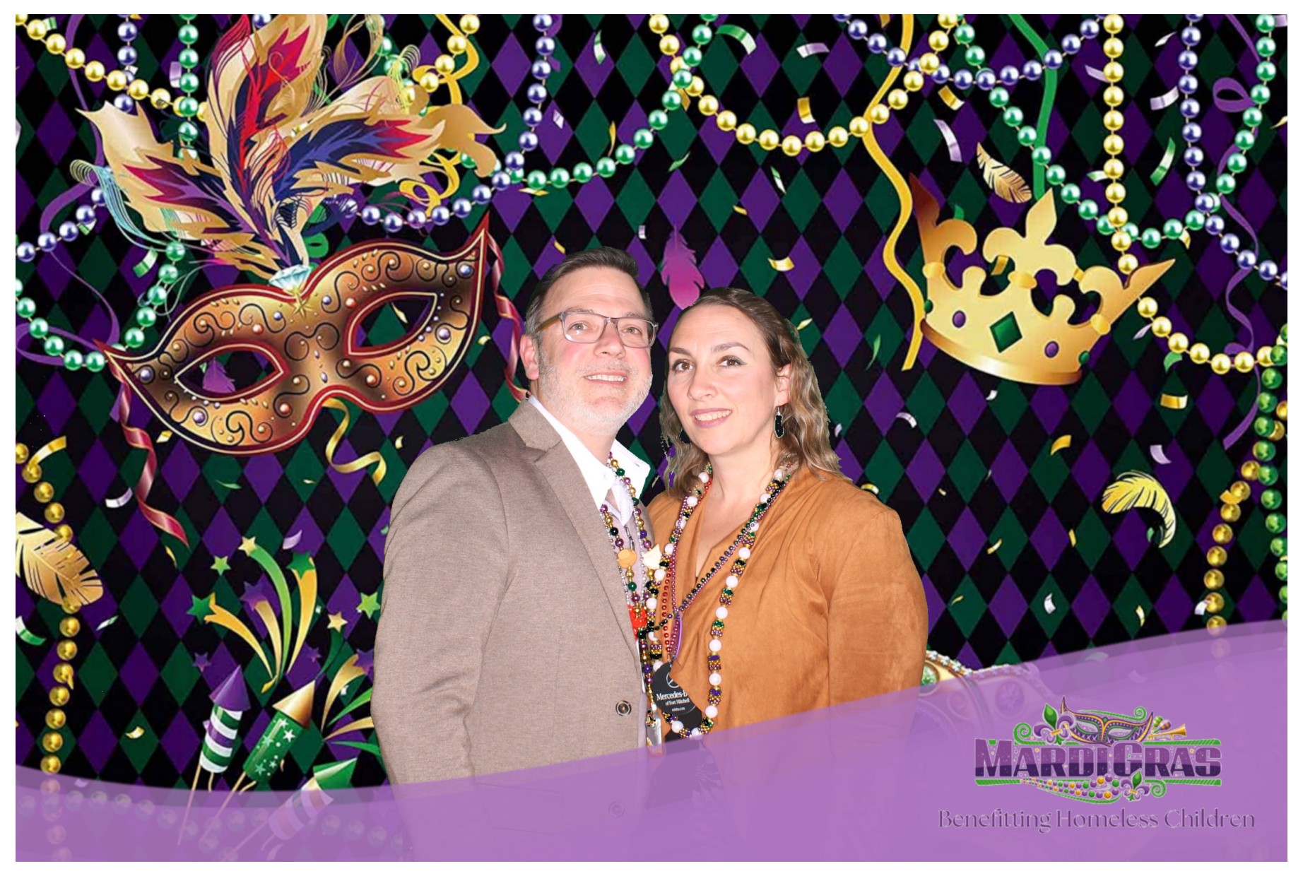 Jef Wyler Mardi Gras | View more photos from the event at gallery.photoboothcincy.com/u/PhotoBoothCincy/Jef-Wyler-Mardi-Gras