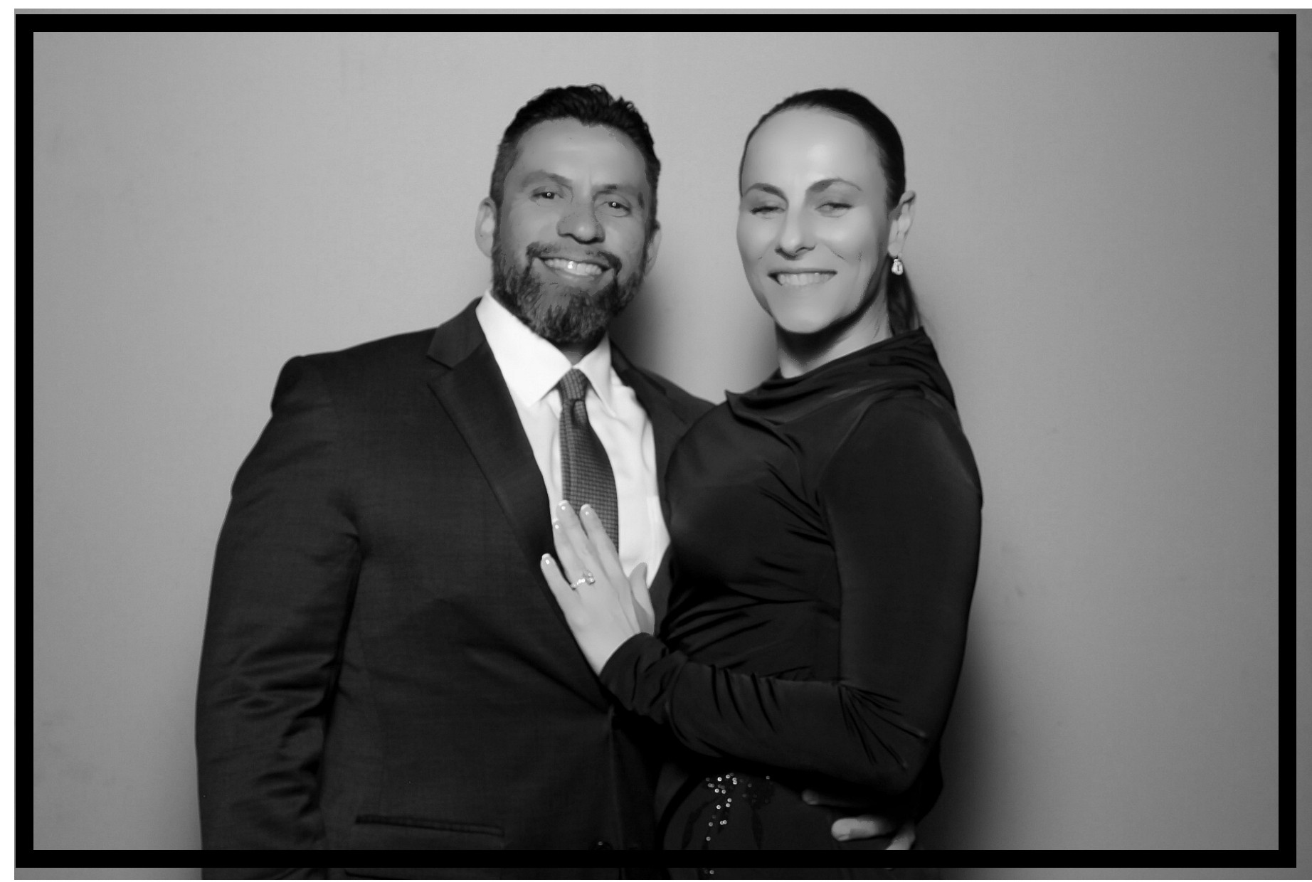 Jennifer & Teper | View more photos from the event at gallery.photoboothcincy.com/u/PhotoBoothCincy/Jennifer-Teper