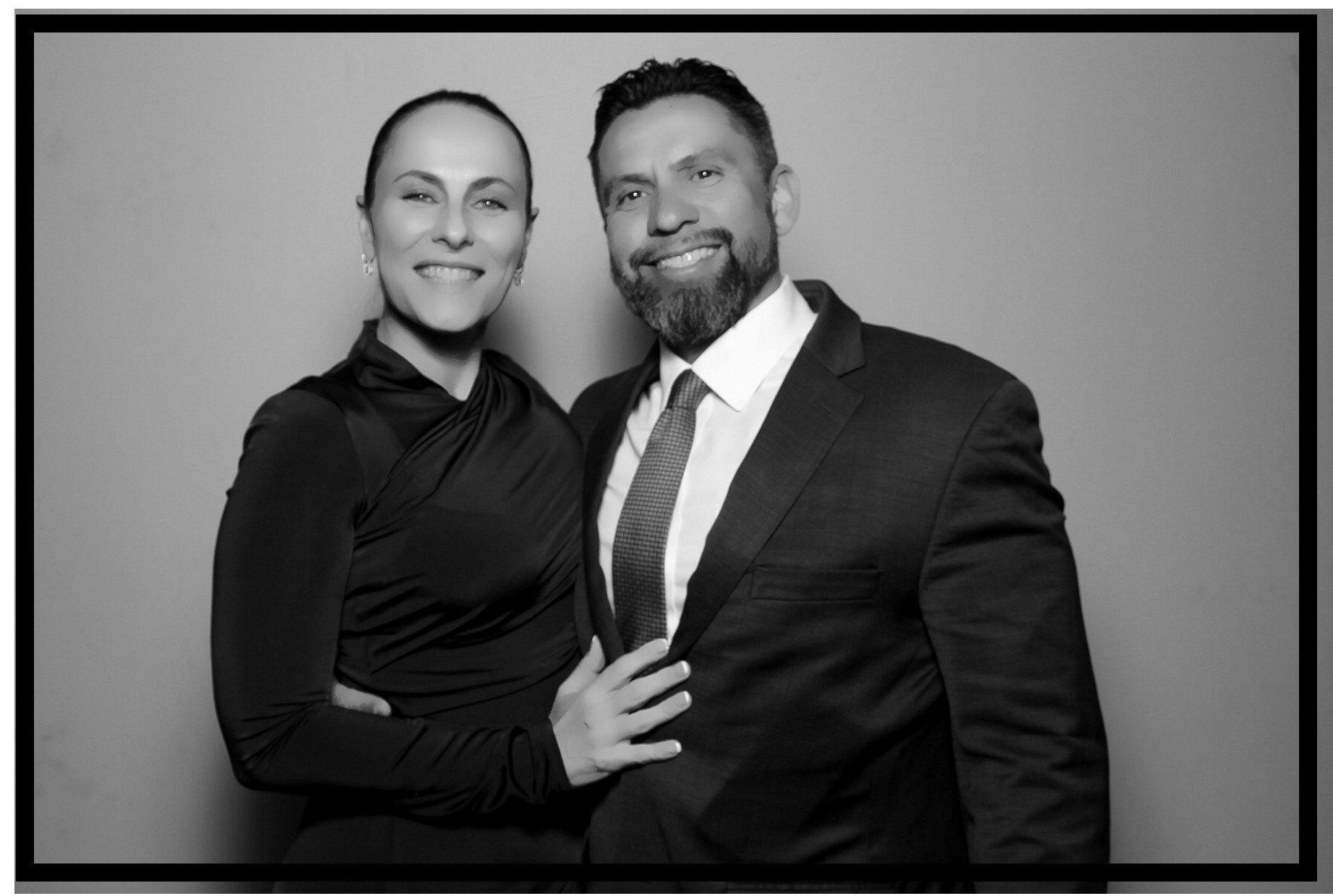 Jennifer & Teper | View more photos from the event at gallery.photoboothcincy.com/u/PhotoBoothCincy/Jennifer-Teper