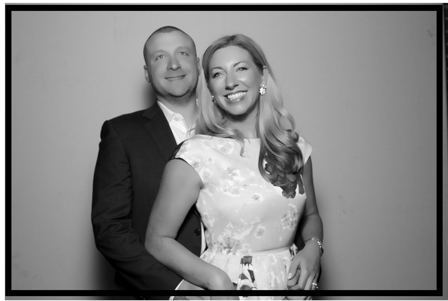 Jennifer & Teper | View more photos from the event at gallery.photoboothcincy.com/u/PhotoBoothCincy/Jennifer-Teper