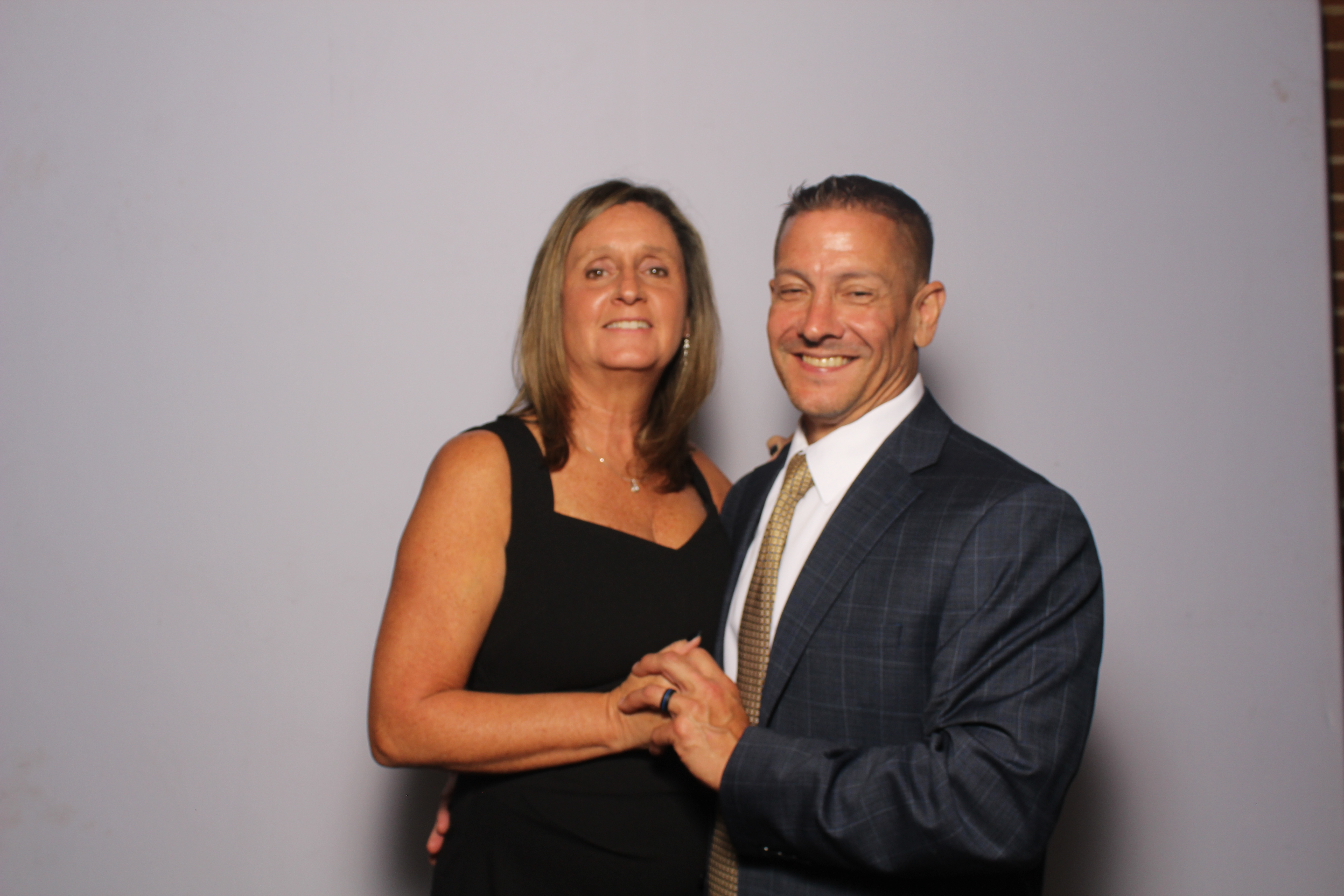 Jennifer & Teper | View more photos from the event at gallery.photoboothcincy.com/u/PhotoBoothCincy/Jennifer-Teper