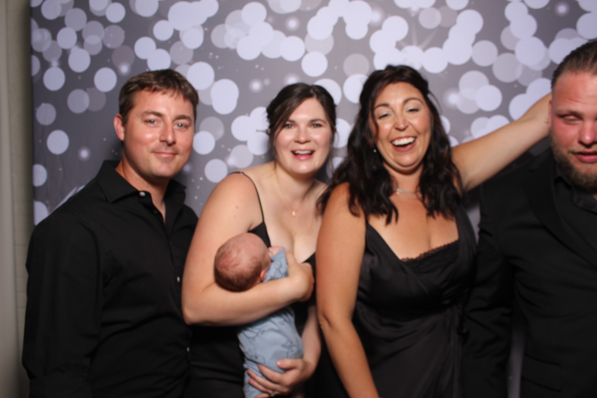 Jessika & Benjamin | View more photos from the event at gallery.photoboothcincy.com/u/PhotoBoothCincy/Jessika-Benjamin