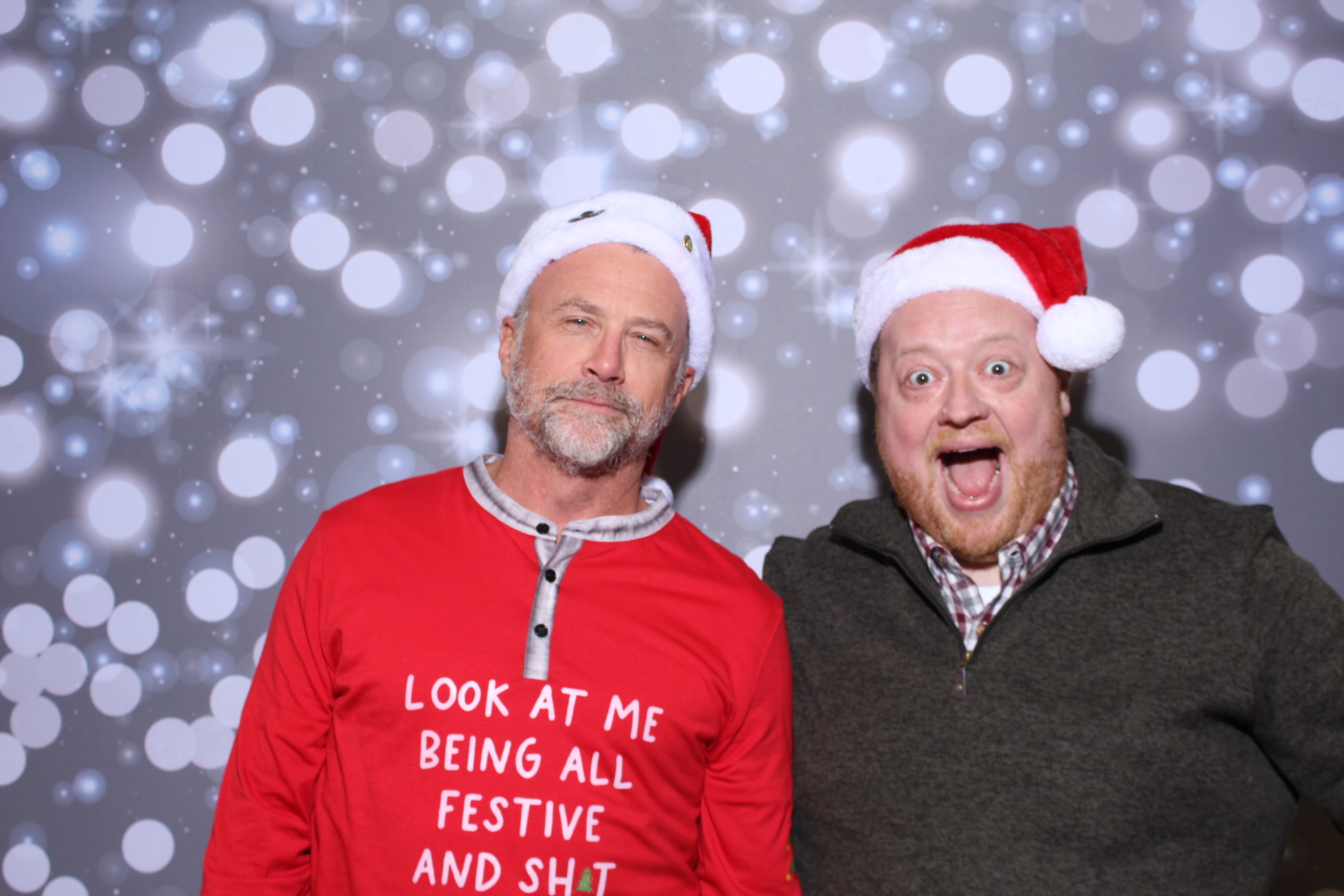 Jingle Fest 2025 | View more photos from the event at gallery.photoboothcincy.com/u/PhotoBoothCincy/Jingle-Fest-2025