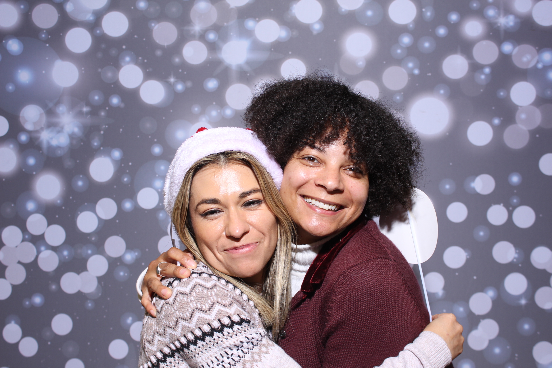Jingle Fest 2025 | View more photos from the event at gallery.photoboothcincy.com/u/PhotoBoothCincy/Jingle-Fest-2025