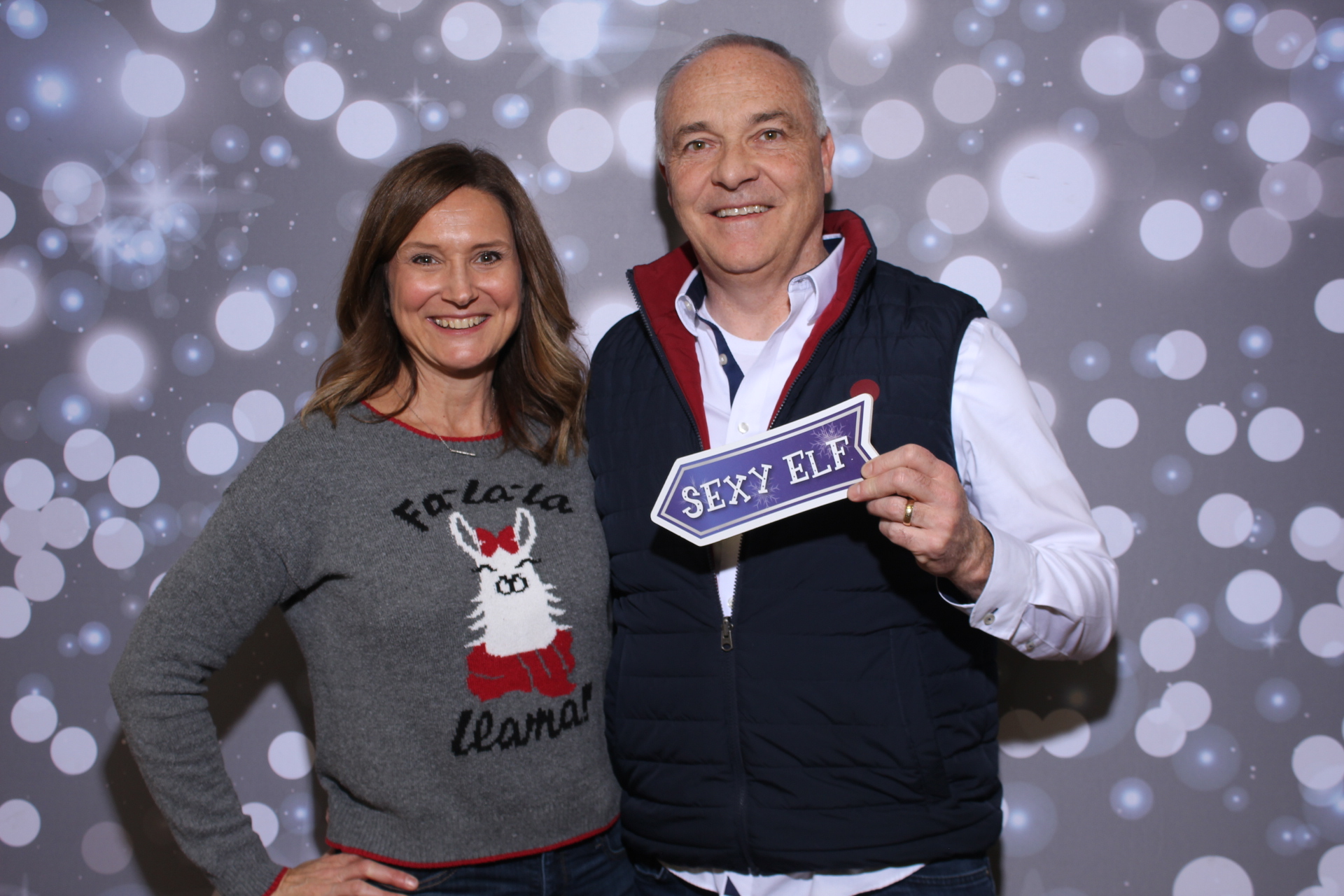 Jingle Fest 2025 | View more photos from the event at gallery.photoboothcincy.com/u/PhotoBoothCincy/Jingle-Fest-2025