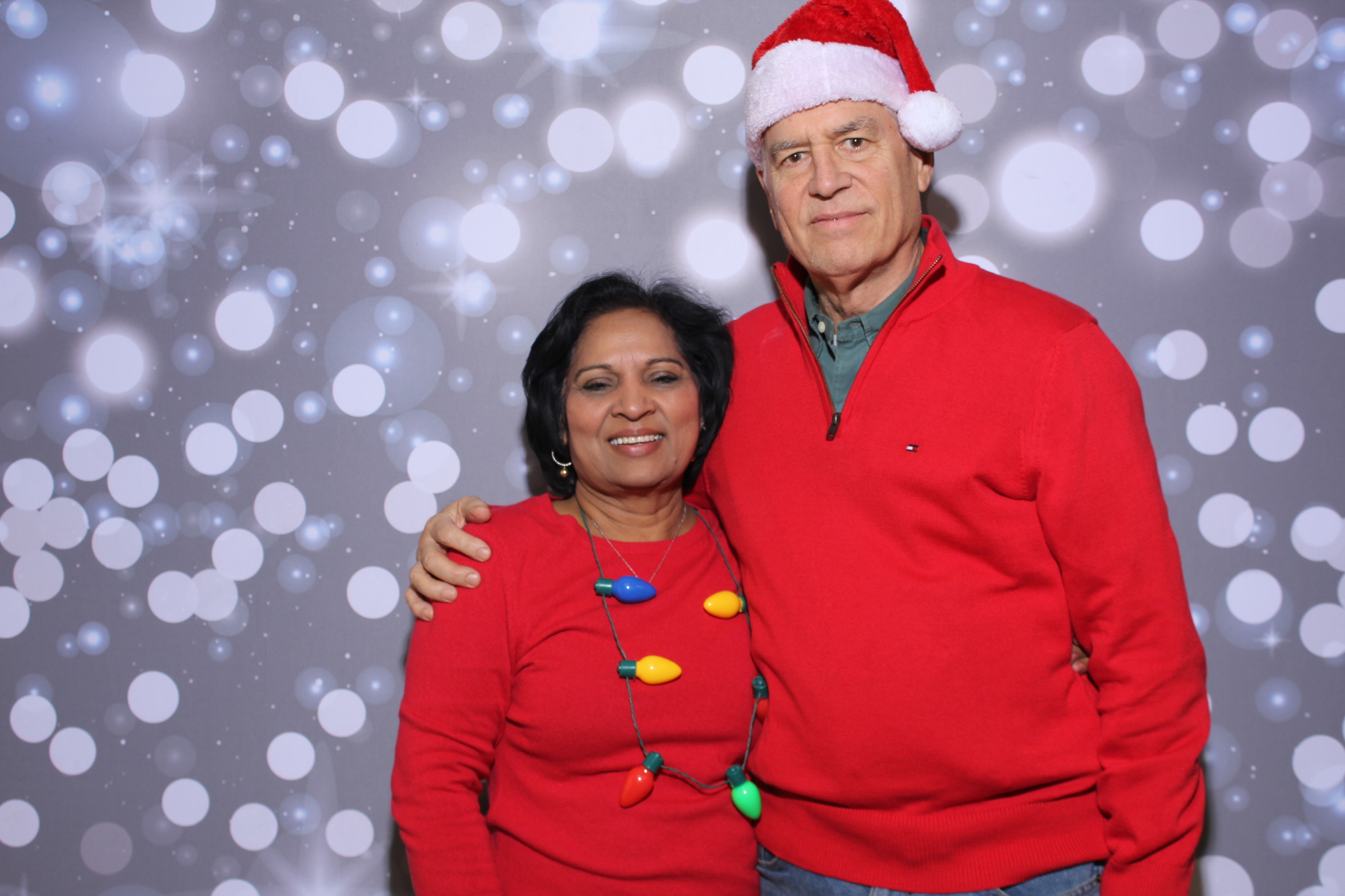 Jingle Fest 2025 | View more photos from the event at gallery.photoboothcincy.com/u/PhotoBoothCincy/Jingle-Fest-2025