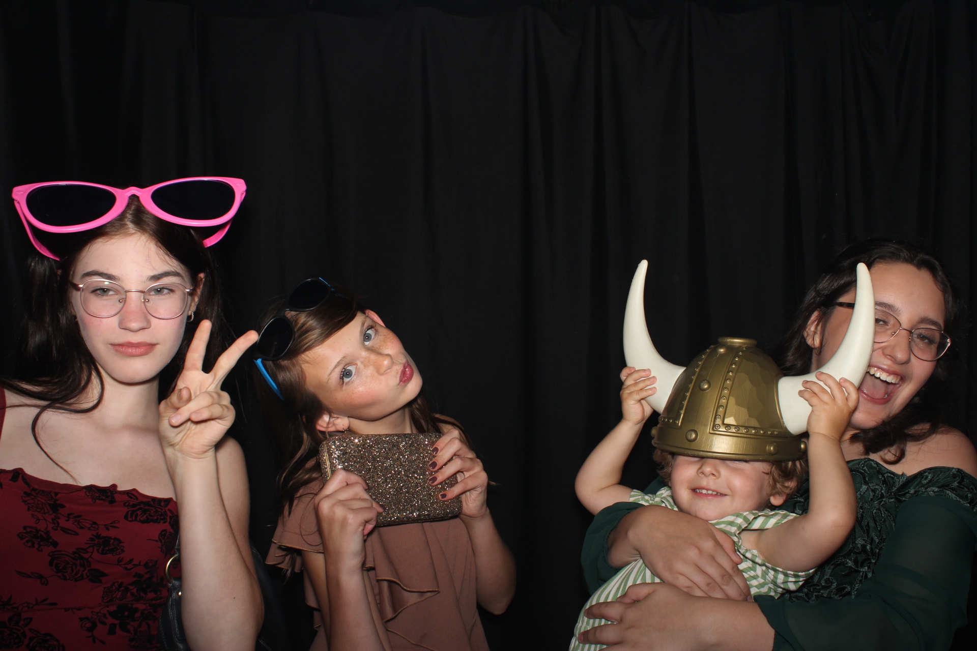Jonah & Lana's Mitzvah | View more photos from the event at gallery.photoboothcincy.com/u/PhotoBoothCincy/Jonah-Lanas-Mitzvah