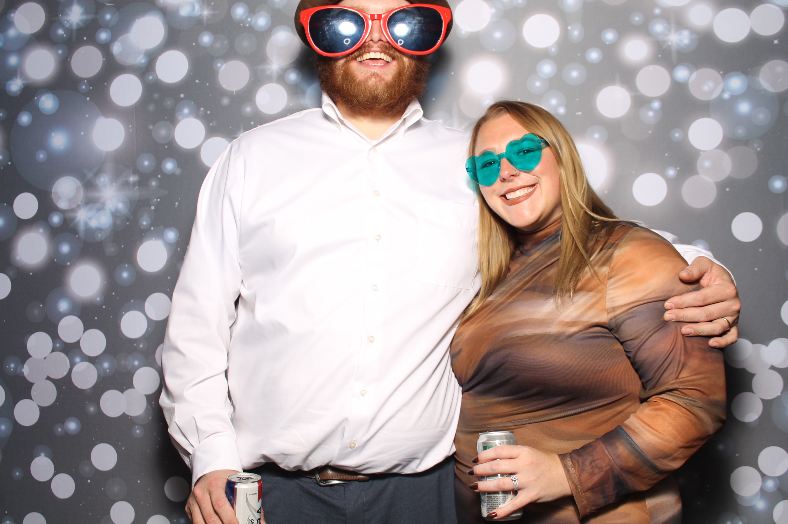 Julia & Jacob | View more photos from the event at gallery.photoboothcincy.com/u/PhotoBoothCincy/Julia-Jacob