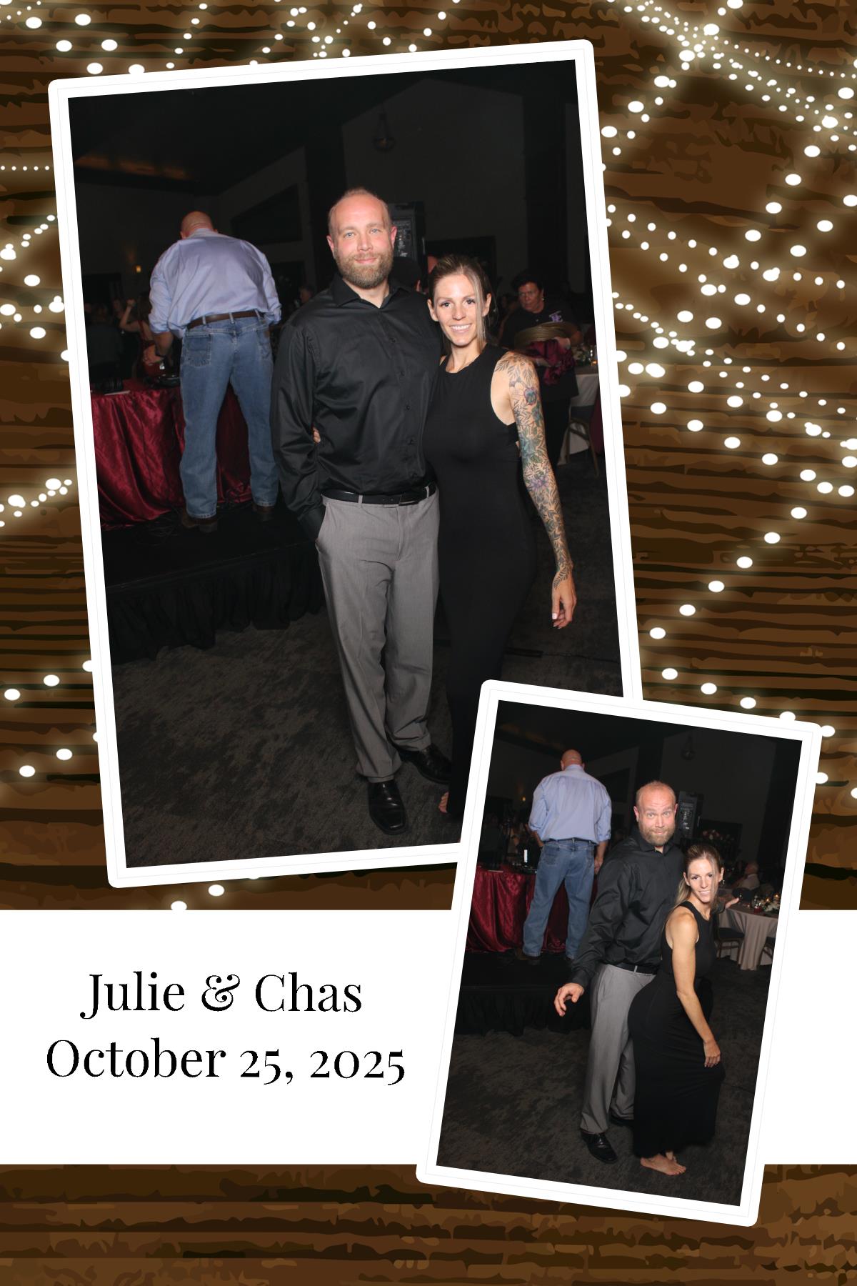 Julie & Chas | View more photos from the event at gallery.photoboothcincy.com/u/PhotoBoothCincy/Julie-Chas