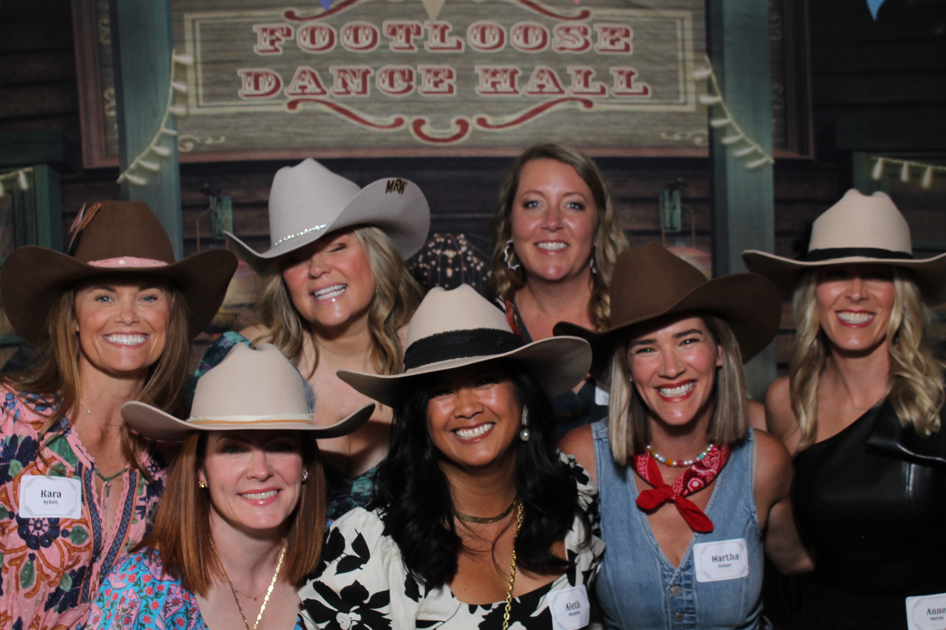 JuneFest Gala  | View more photos from the event at gallery.photoboothcincy.com/u/PhotoBoothCincy/JuneFest-Gala