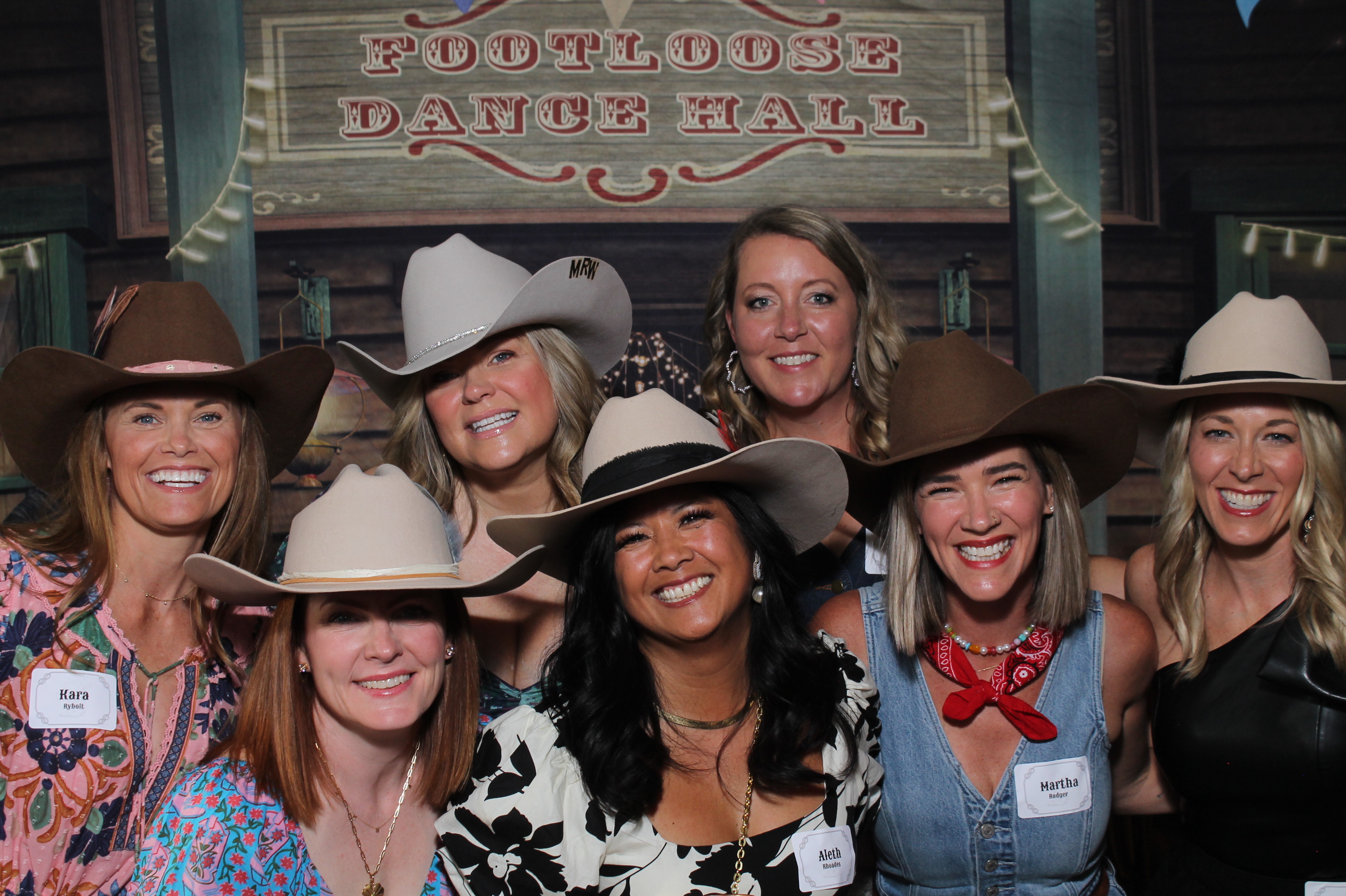 JuneFest Gala  | View more photos from the event at gallery.photoboothcincy.com/u/PhotoBoothCincy/JuneFest-Gala