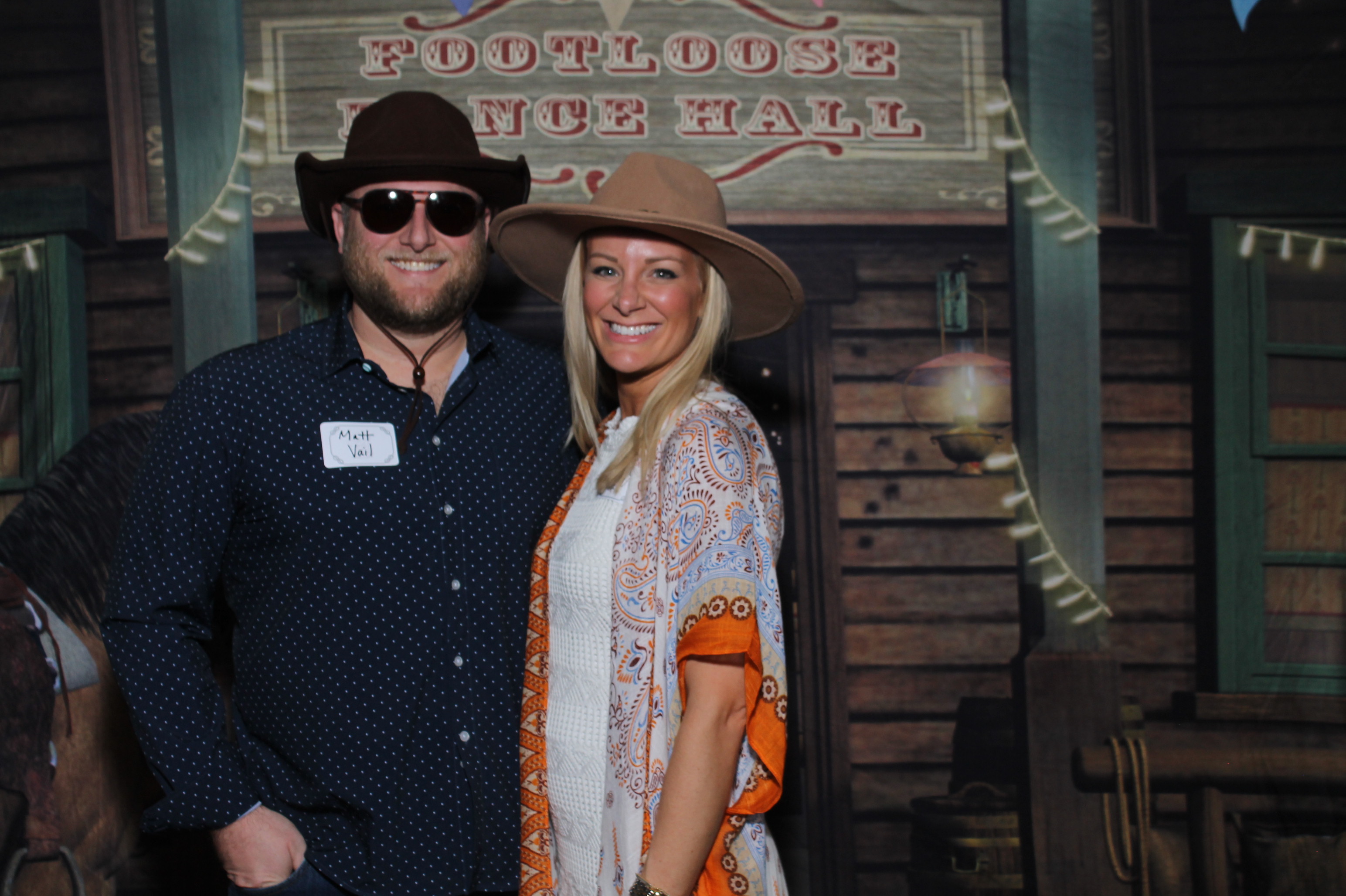 JuneFest Gala  | View more photos from the event at gallery.photoboothcincy.com/u/PhotoBoothCincy/JuneFest-Gala