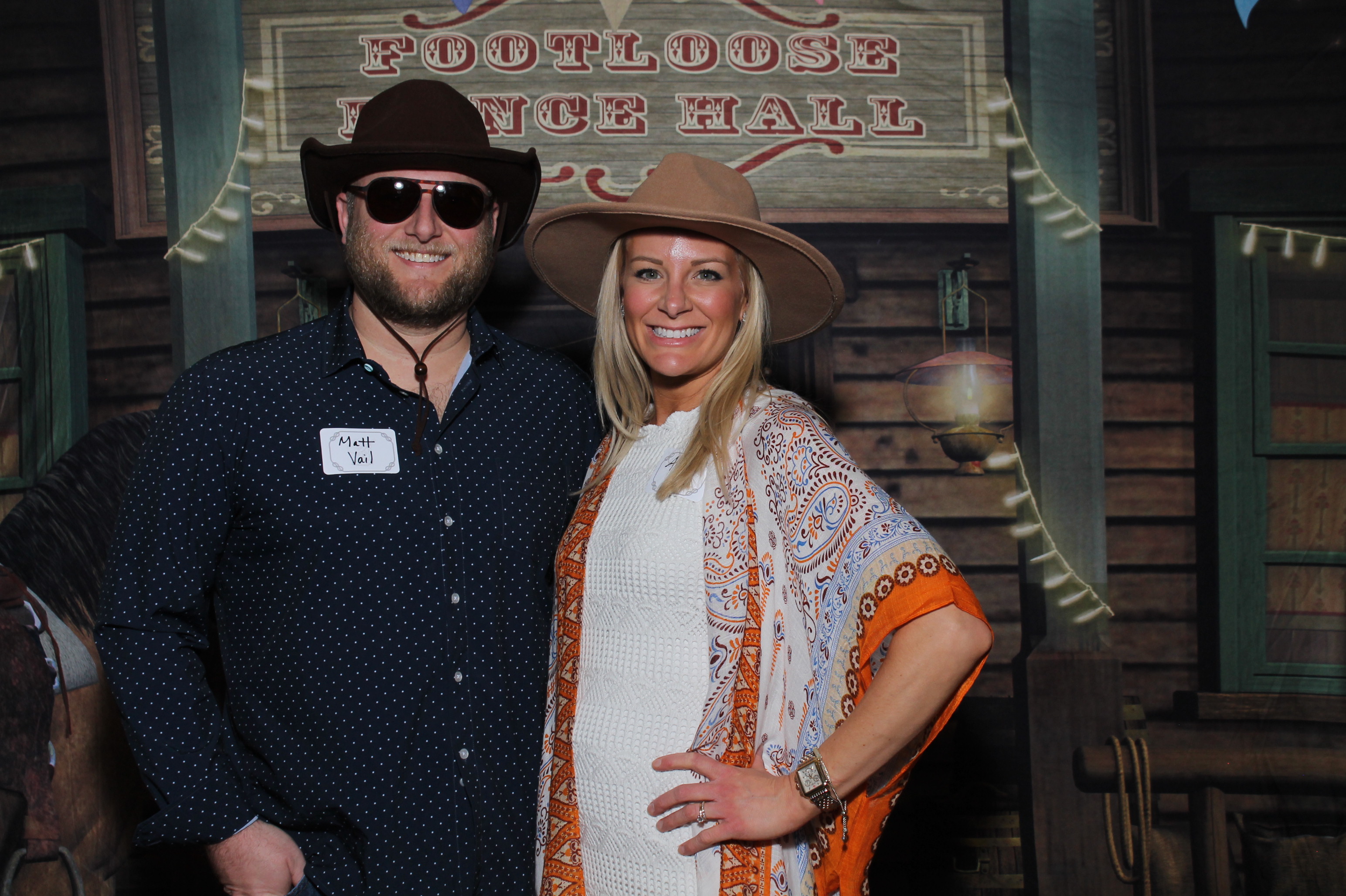 JuneFest Gala  | View more photos from the event at gallery.photoboothcincy.com/u/PhotoBoothCincy/JuneFest-Gala