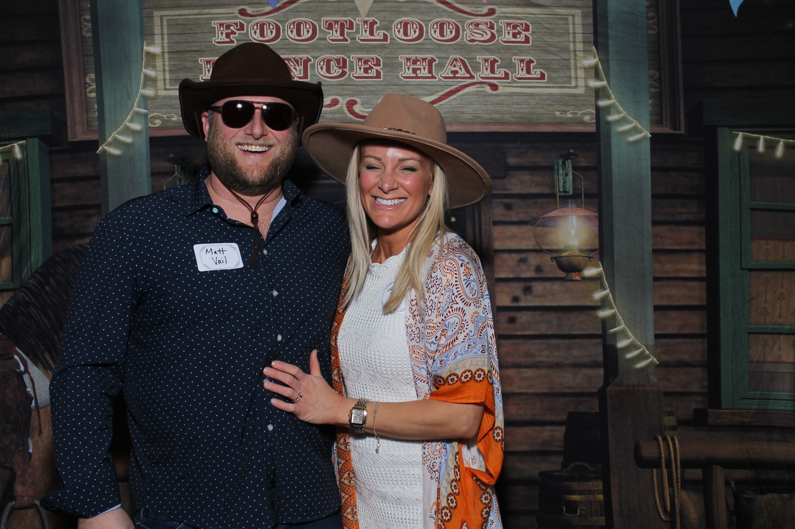 JuneFest Gala  | View more photos from the event at gallery.photoboothcincy.com/u/PhotoBoothCincy/JuneFest-Gala