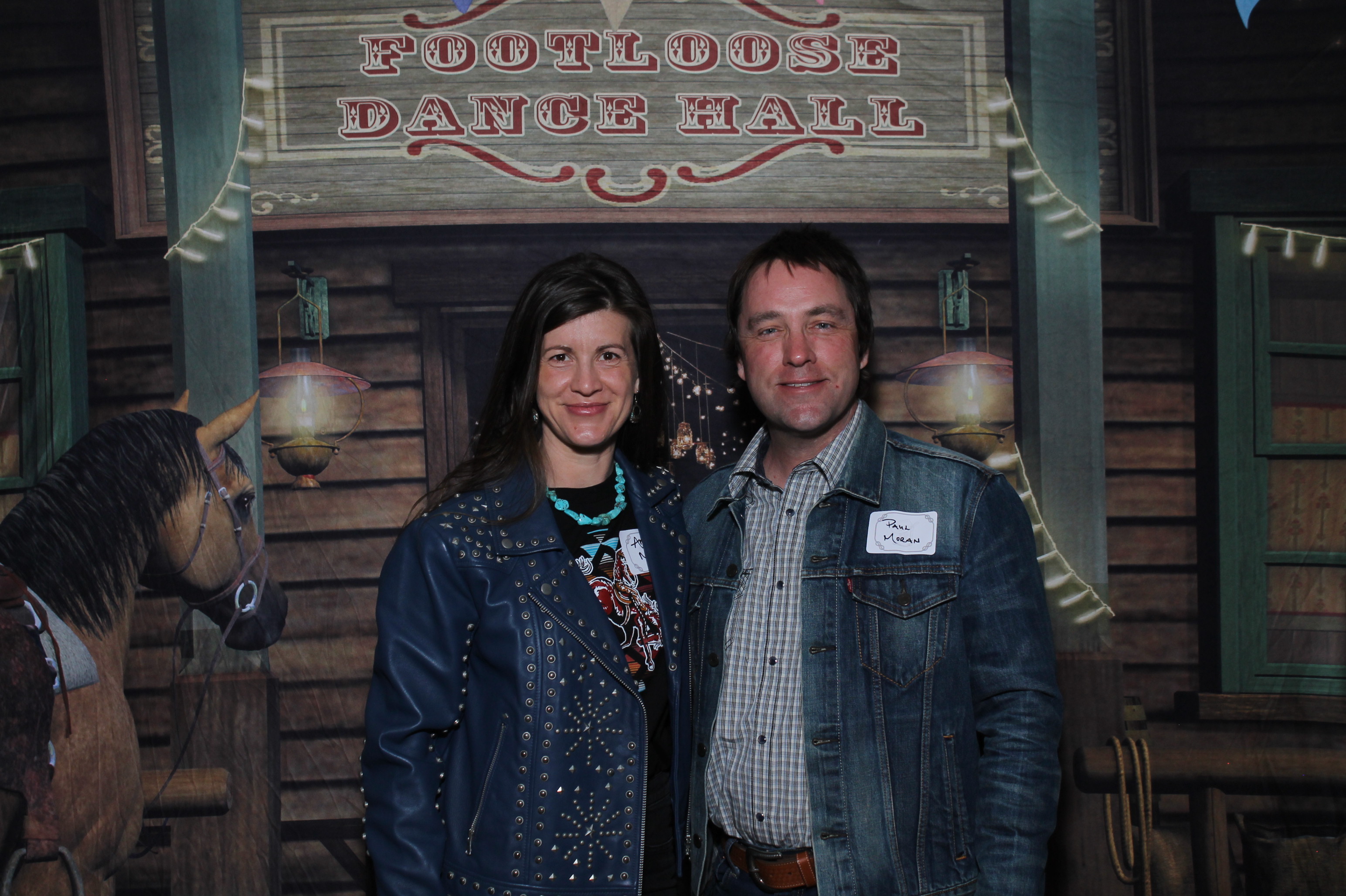 JuneFest Gala  | View more photos from the event at gallery.photoboothcincy.com/u/PhotoBoothCincy/JuneFest-Gala