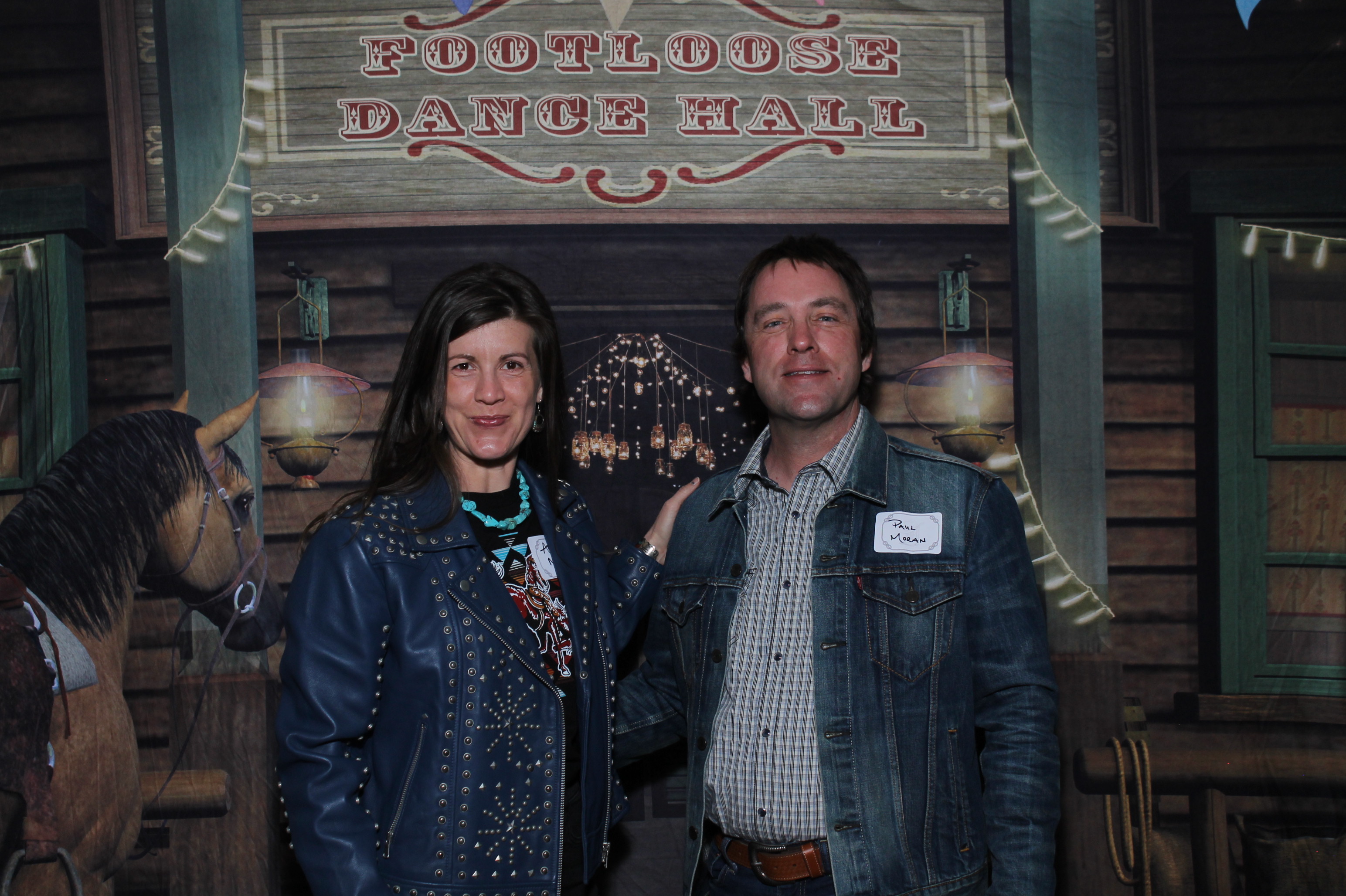 JuneFest Gala  | View more photos from the event at gallery.photoboothcincy.com/u/PhotoBoothCincy/JuneFest-Gala