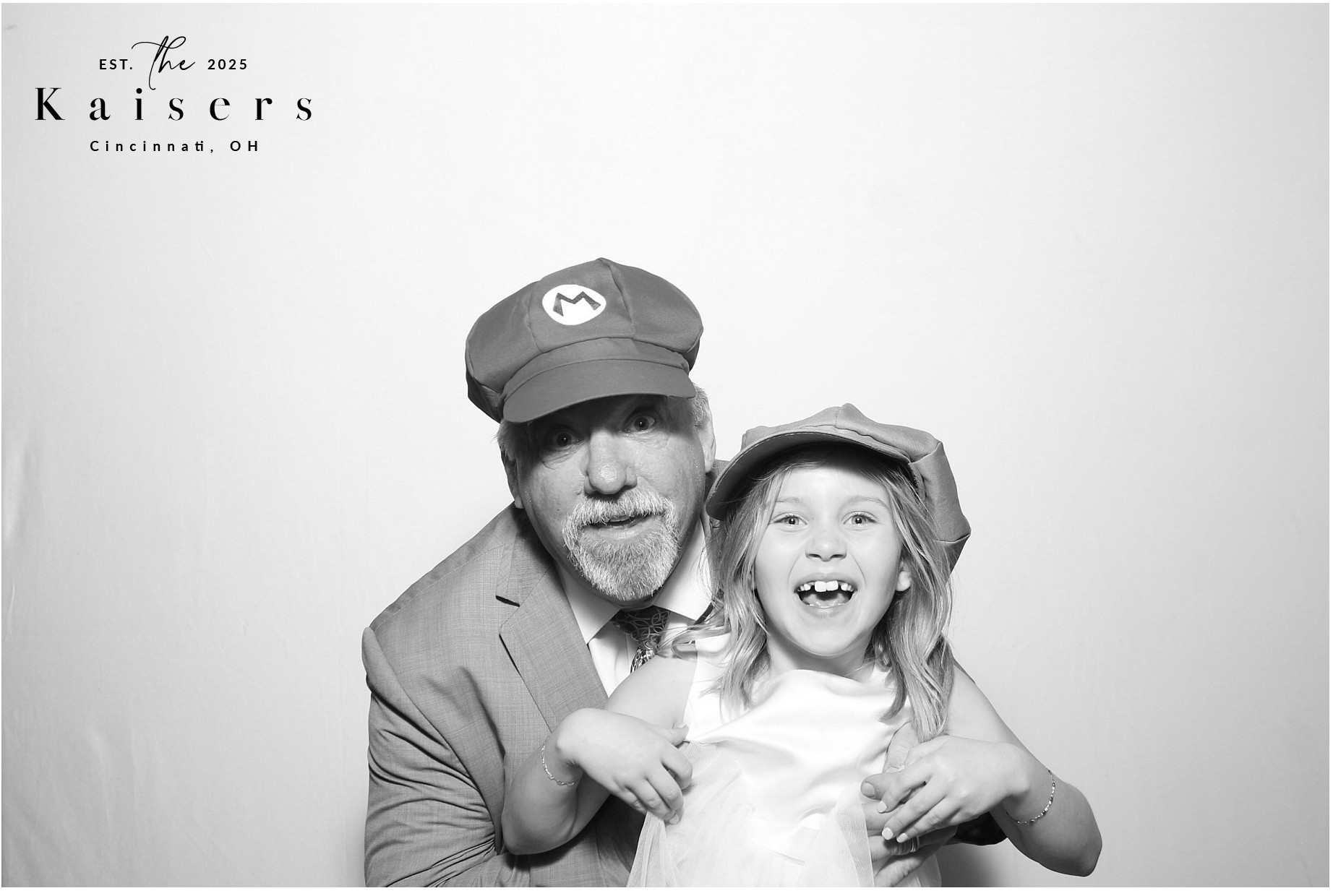 Kaiser Wedding | View more photos from the event at gallery.photoboothcincy.com/u/PhotoBoothCincy/Kaiser-Wedding