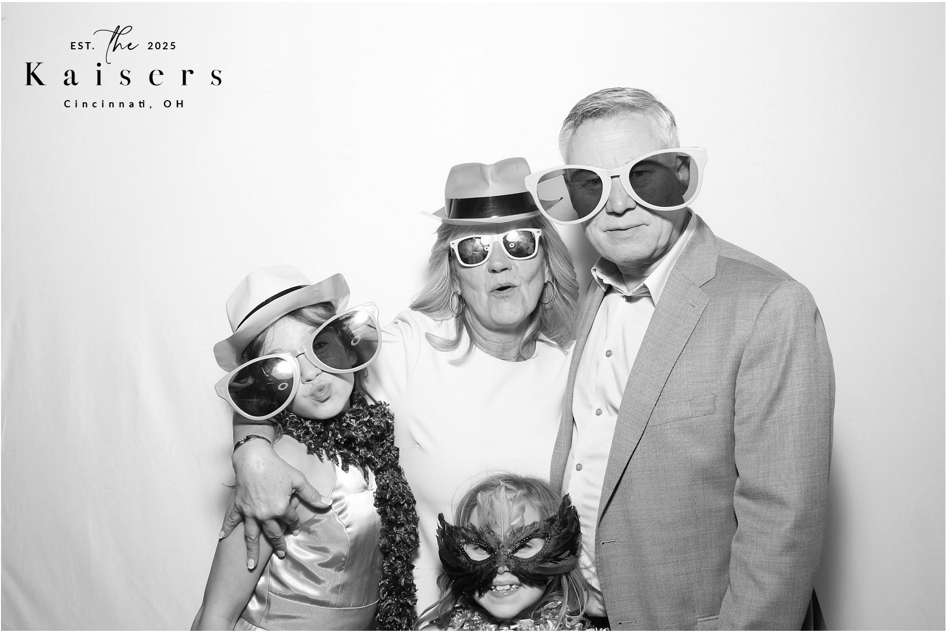 Kaiser Wedding | View more photos from the event at gallery.photoboothcincy.com/u/PhotoBoothCincy/Kaiser-Wedding