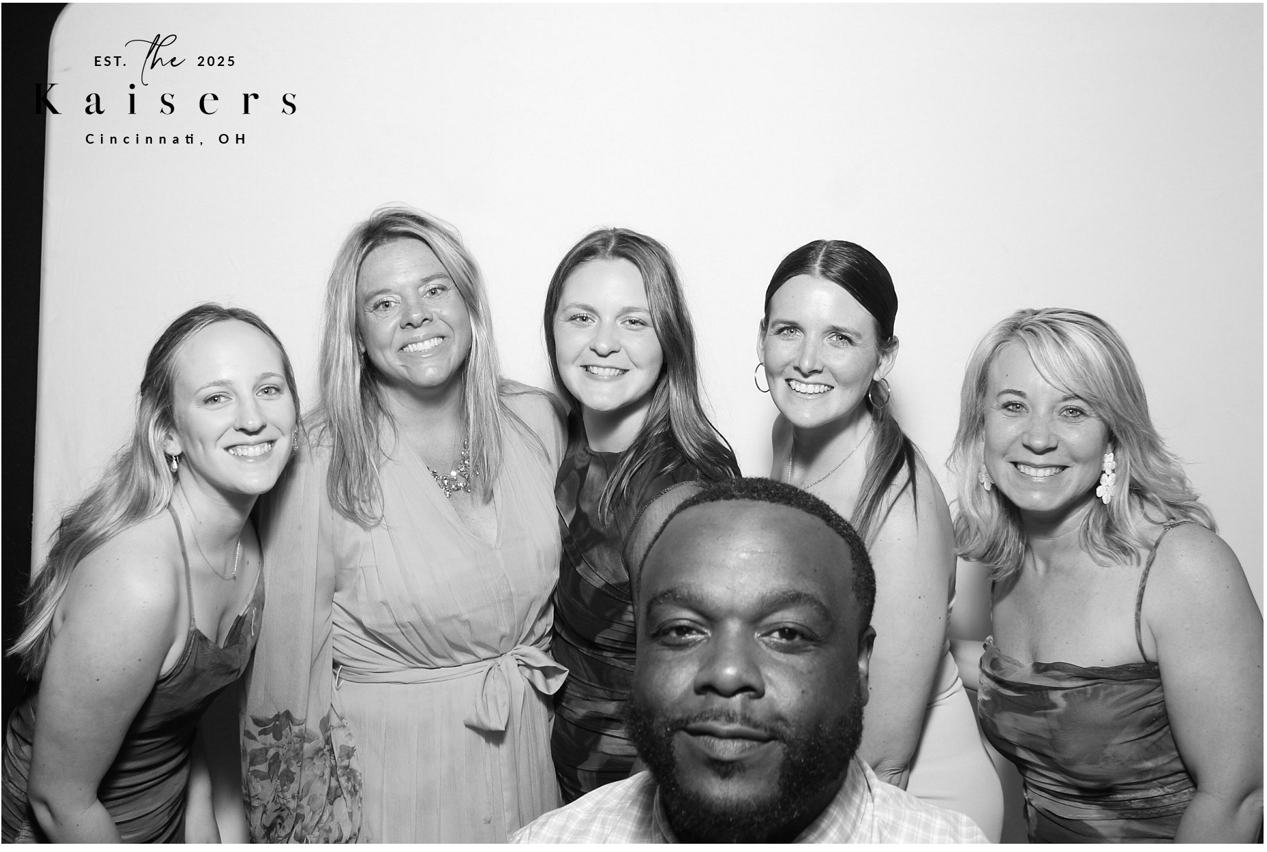 Kaiser Wedding | View more photos from the event at gallery.photoboothcincy.com/u/PhotoBoothCincy/Kaiser-Wedding