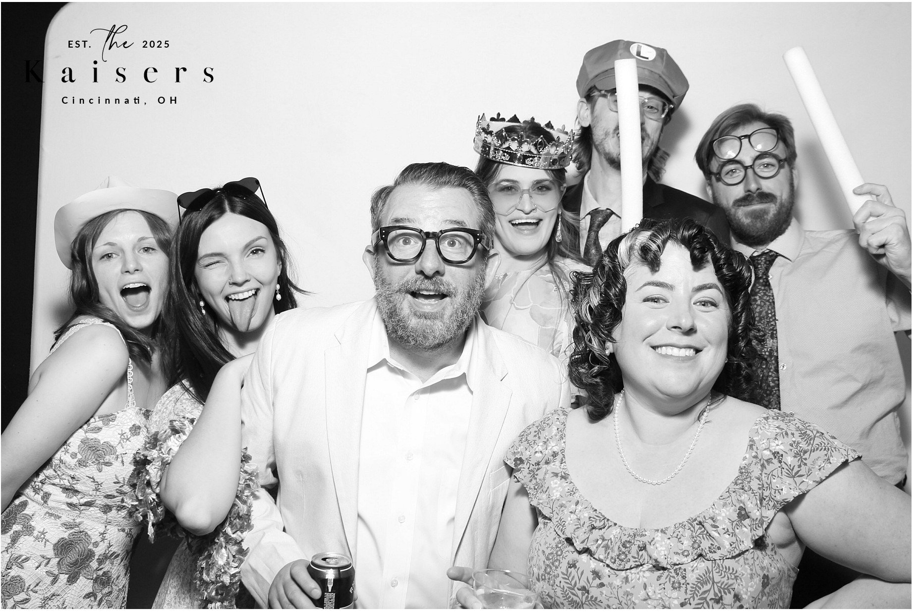 Kaiser Wedding | View more photos from the event at gallery.photoboothcincy.com/u/PhotoBoothCincy/Kaiser-Wedding