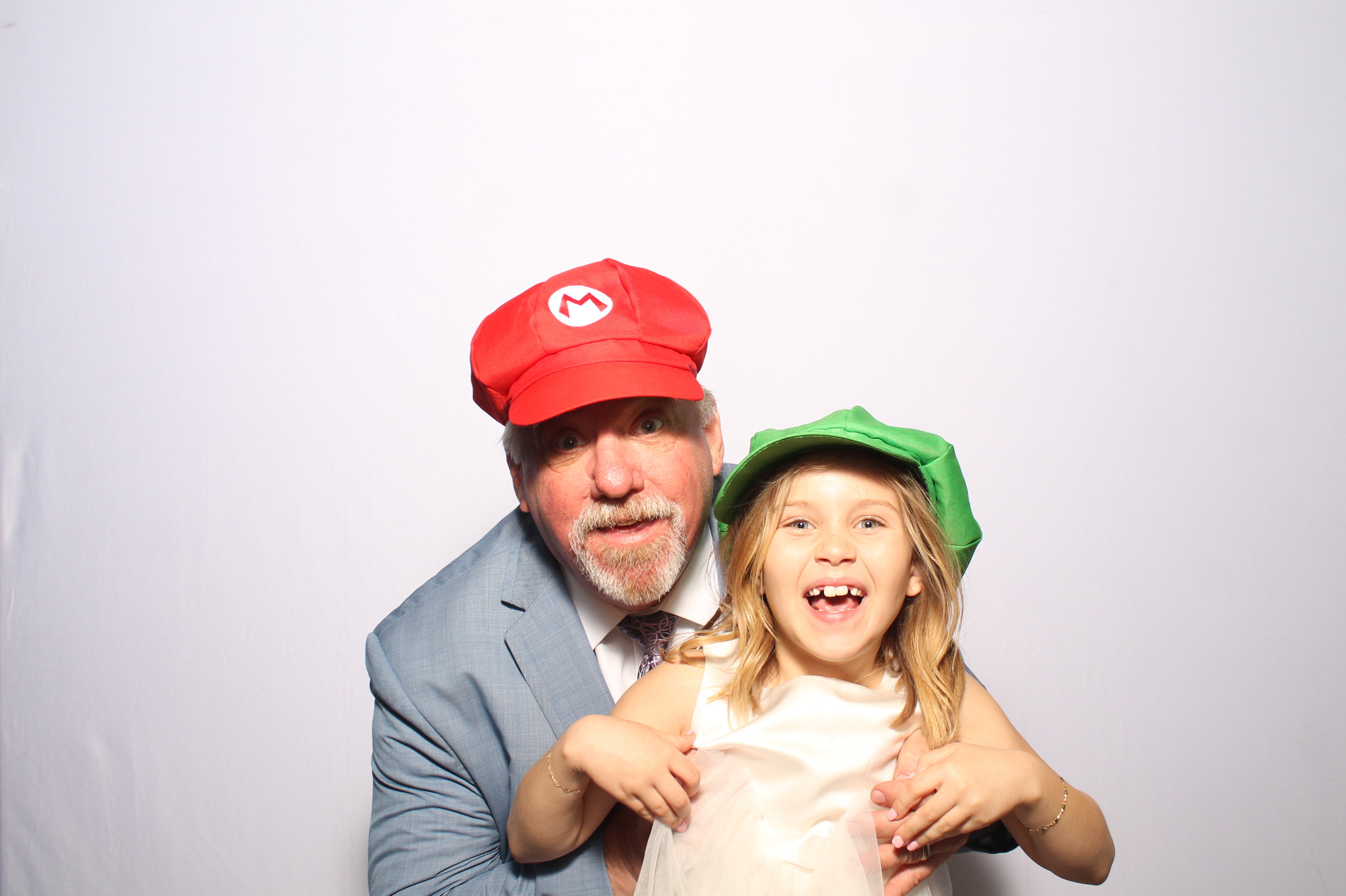 Kaiser Wedding | View more photos from the event at gallery.photoboothcincy.com/u/PhotoBoothCincy/Kaiser-Wedding