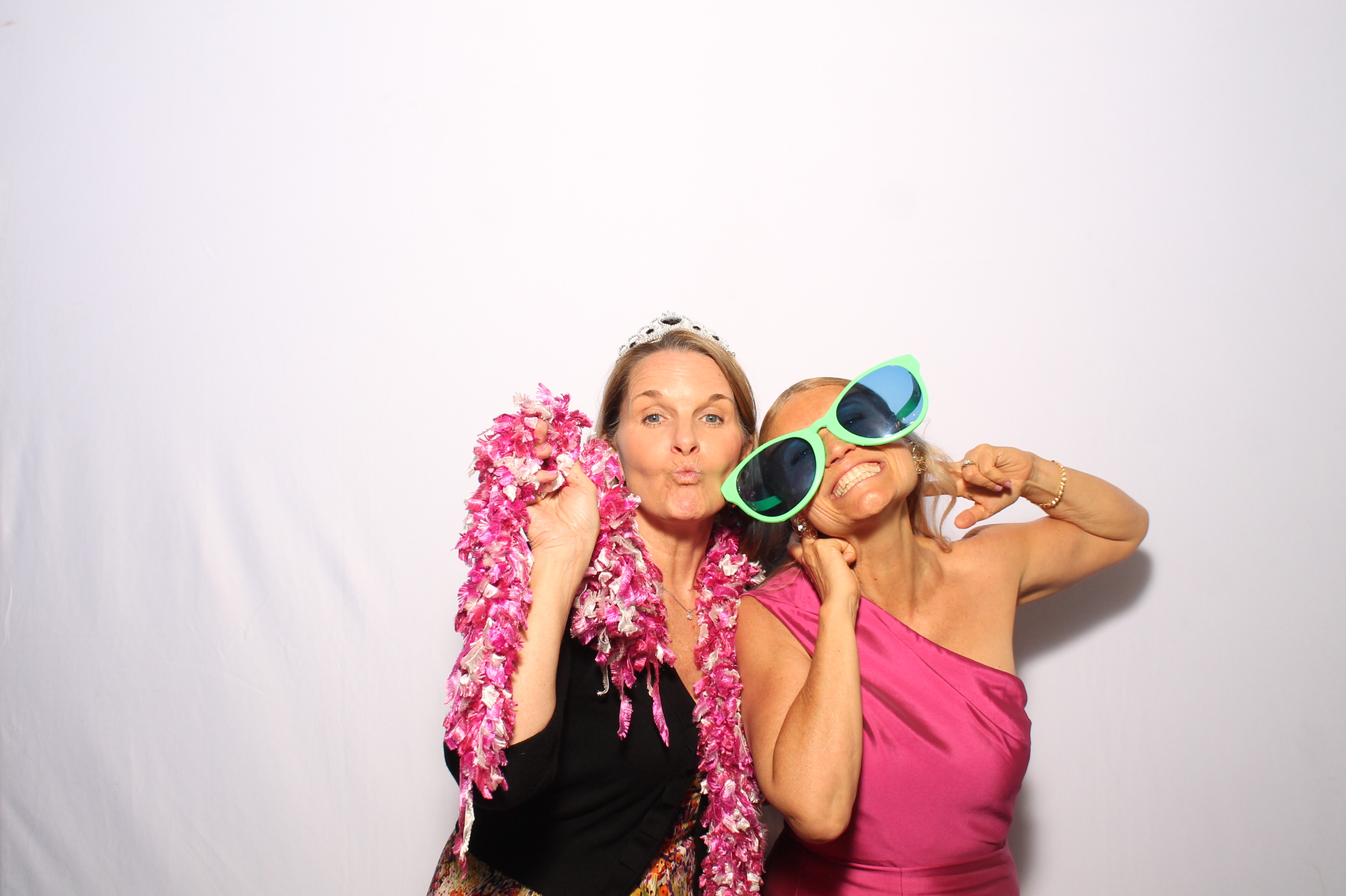 Kaiser Wedding | View more photos from the event at gallery.photoboothcincy.com/u/PhotoBoothCincy/Kaiser-Wedding