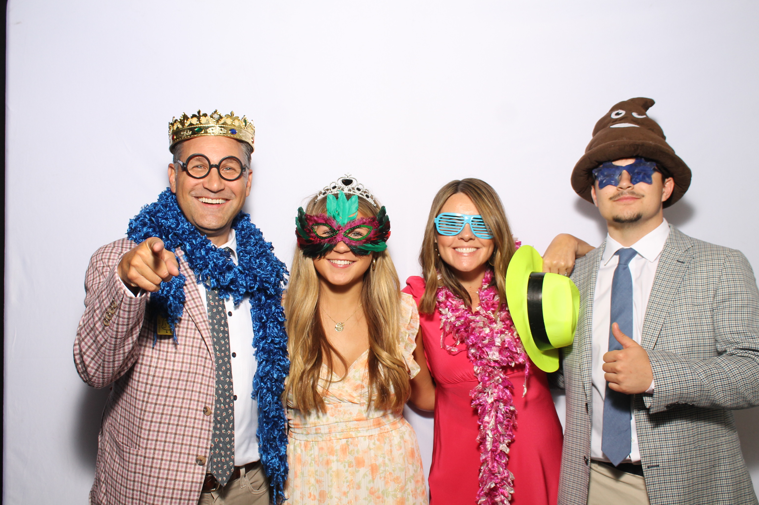 Kaiser Wedding | View more photos from the event at gallery.photoboothcincy.com/u/PhotoBoothCincy/Kaiser-Wedding