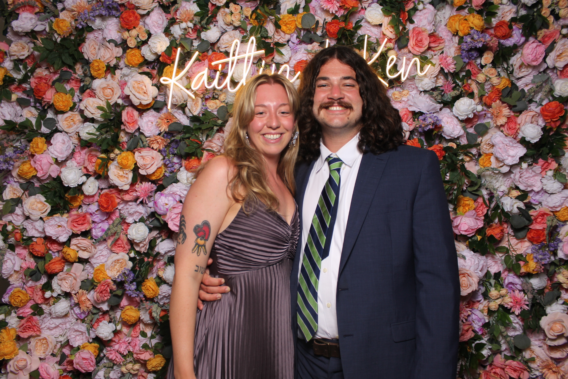 Kaitlin & Ken | View more photos from the event at gallery.photoboothcincy.com/u/PhotoBoothCincy/Kaitlin-Ken