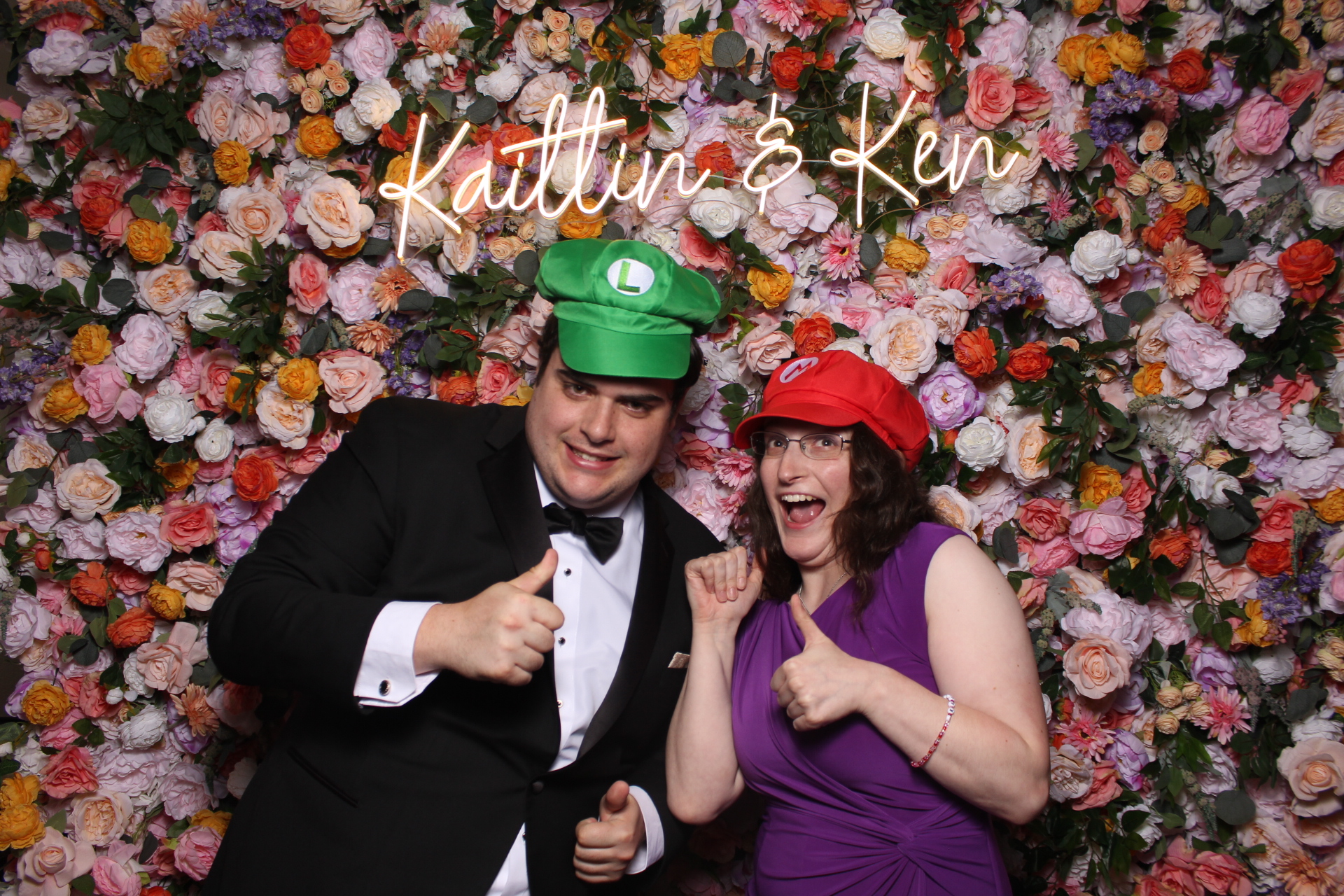 Kaitlin & Ken | View more photos from the event at gallery.photoboothcincy.com/u/PhotoBoothCincy/Kaitlin-Ken