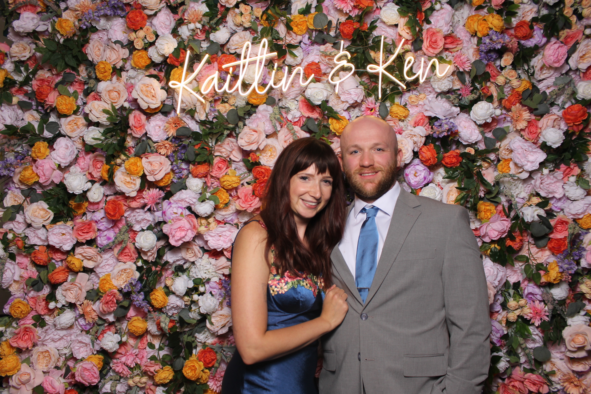 Kaitlin & Ken | View more photos from the event at gallery.photoboothcincy.com/u/PhotoBoothCincy/Kaitlin-Ken