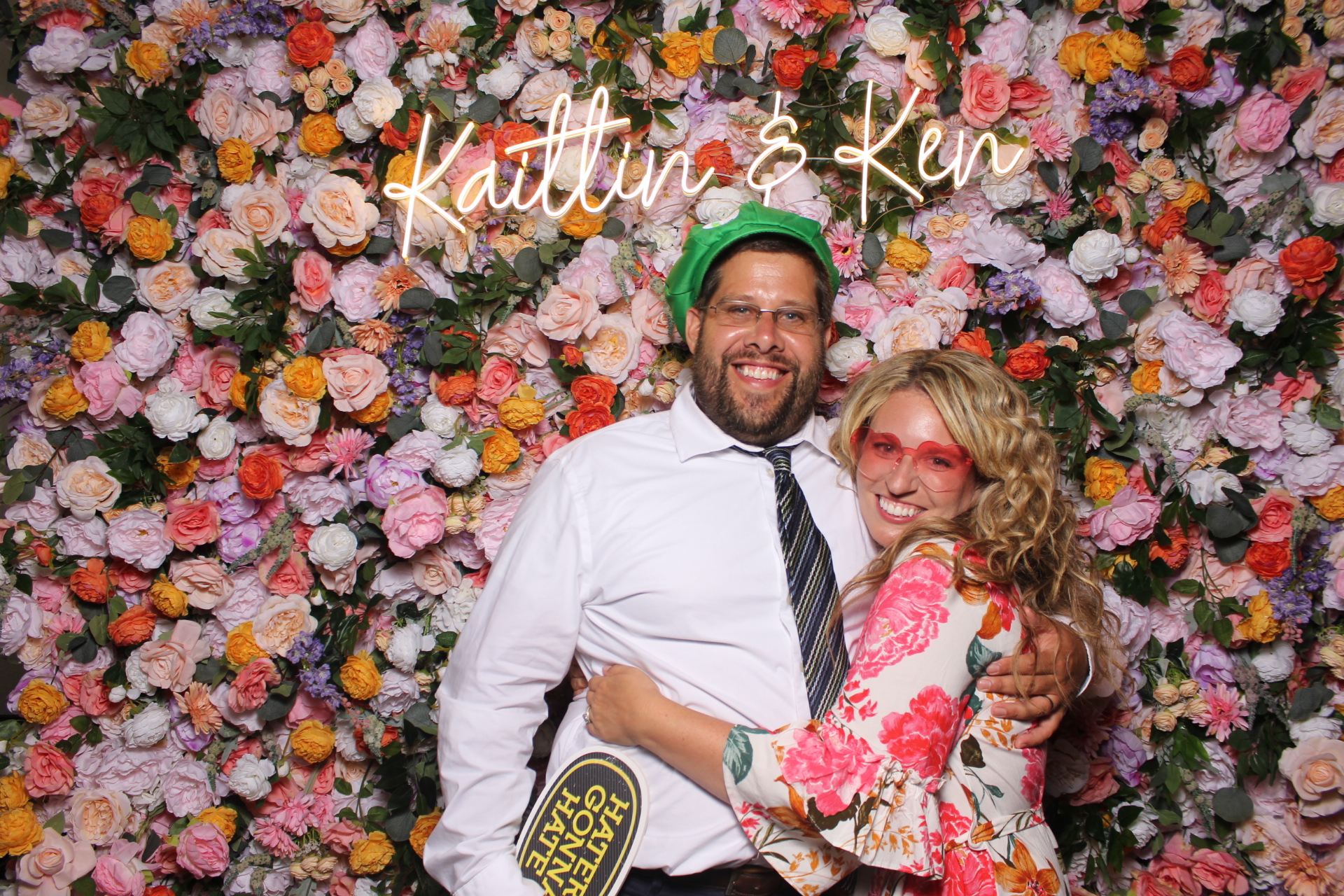 Kaitlin & Ken | View more photos from the event at gallery.photoboothcincy.com/u/PhotoBoothCincy/Kaitlin-Ken