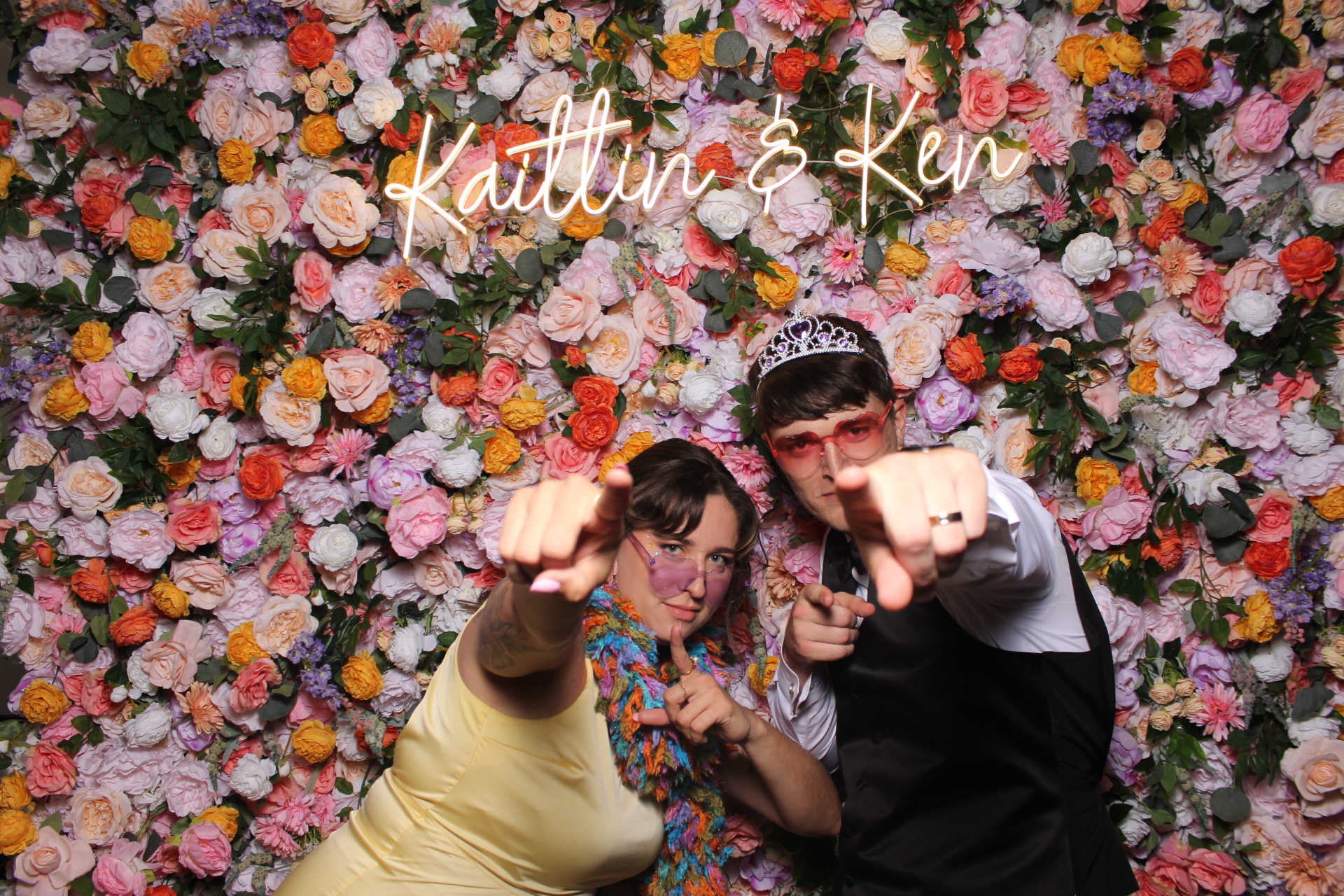 Kaitlin & Ken | View more photos from the event at gallery.photoboothcincy.com/u/PhotoBoothCincy/Kaitlin-Ken