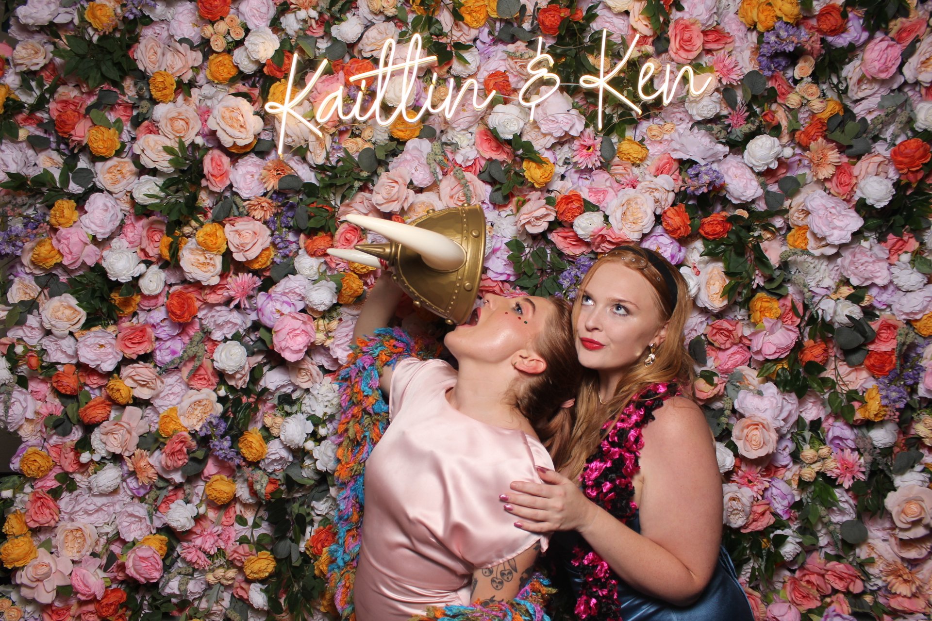 Kaitlin & Ken | View more photos from the event at gallery.photoboothcincy.com/u/PhotoBoothCincy/Kaitlin-Ken
