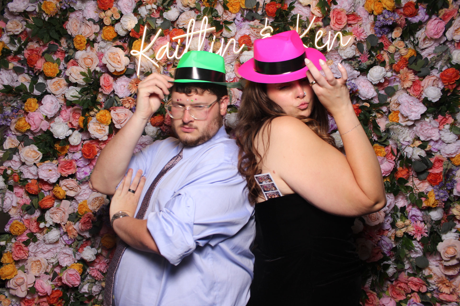 Kaitlin & Ken | View more photos from the event at gallery.photoboothcincy.com/u/PhotoBoothCincy/Kaitlin-Ken