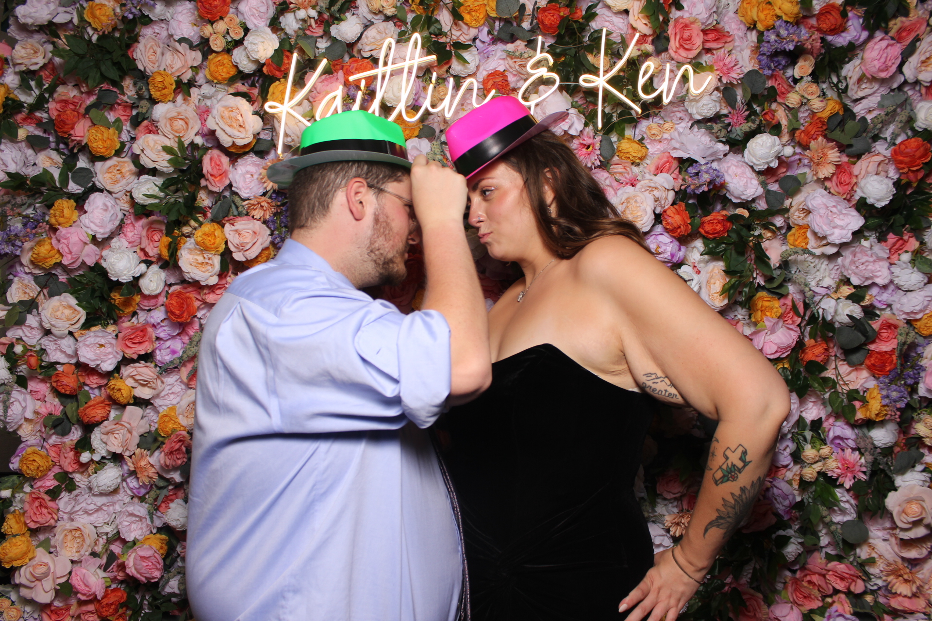 Kaitlin & Ken | View more photos from the event at gallery.photoboothcincy.com/u/PhotoBoothCincy/Kaitlin-Ken