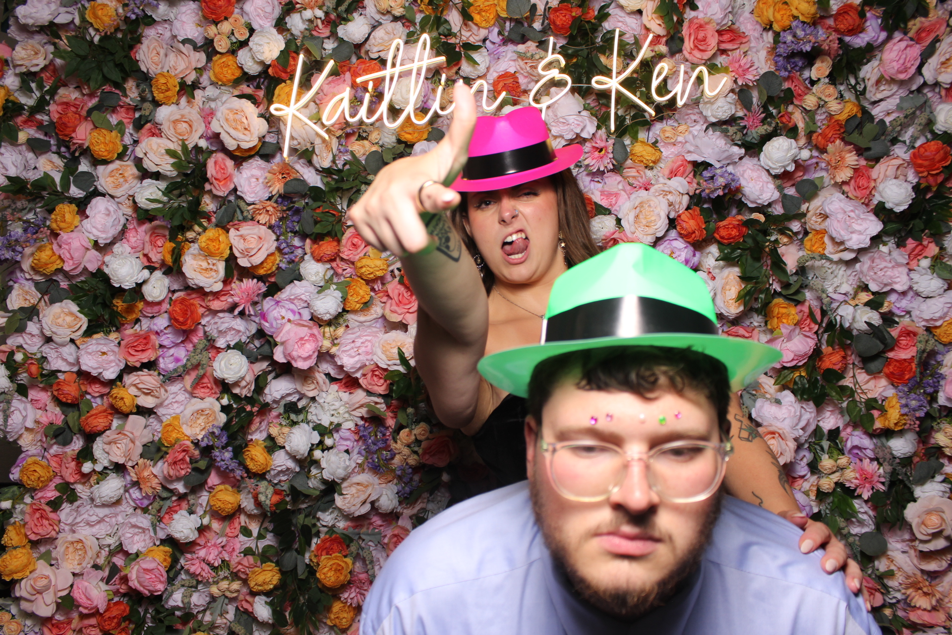 Kaitlin & Ken | View more photos from the event at gallery.photoboothcincy.com/u/PhotoBoothCincy/Kaitlin-Ken