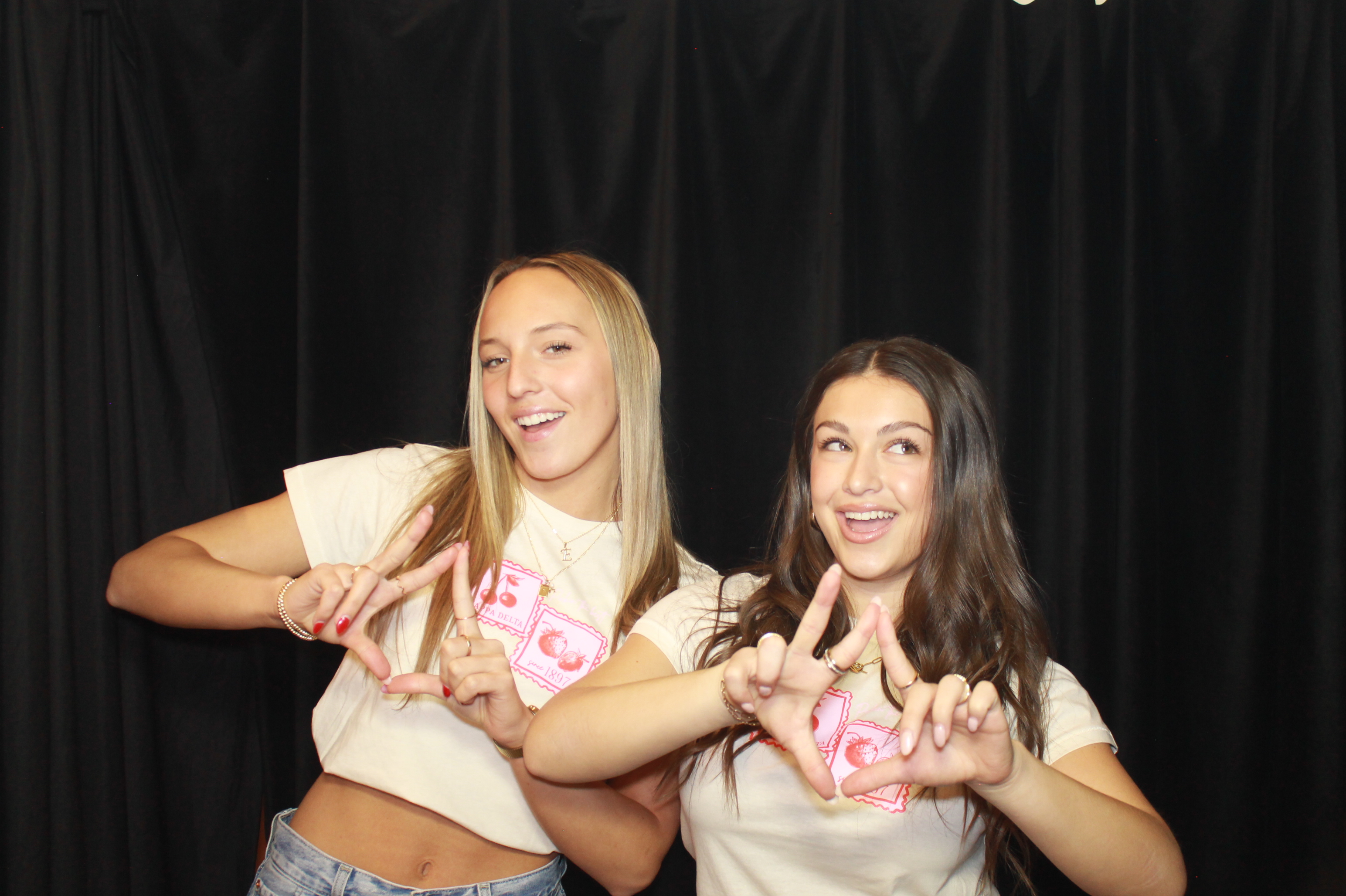 Kappa Delta Bid Day | View more photos from the event at gallery.photoboothcincy.com/u/PhotoBoothCincy/Kappa-Delta-Bid-Day-1