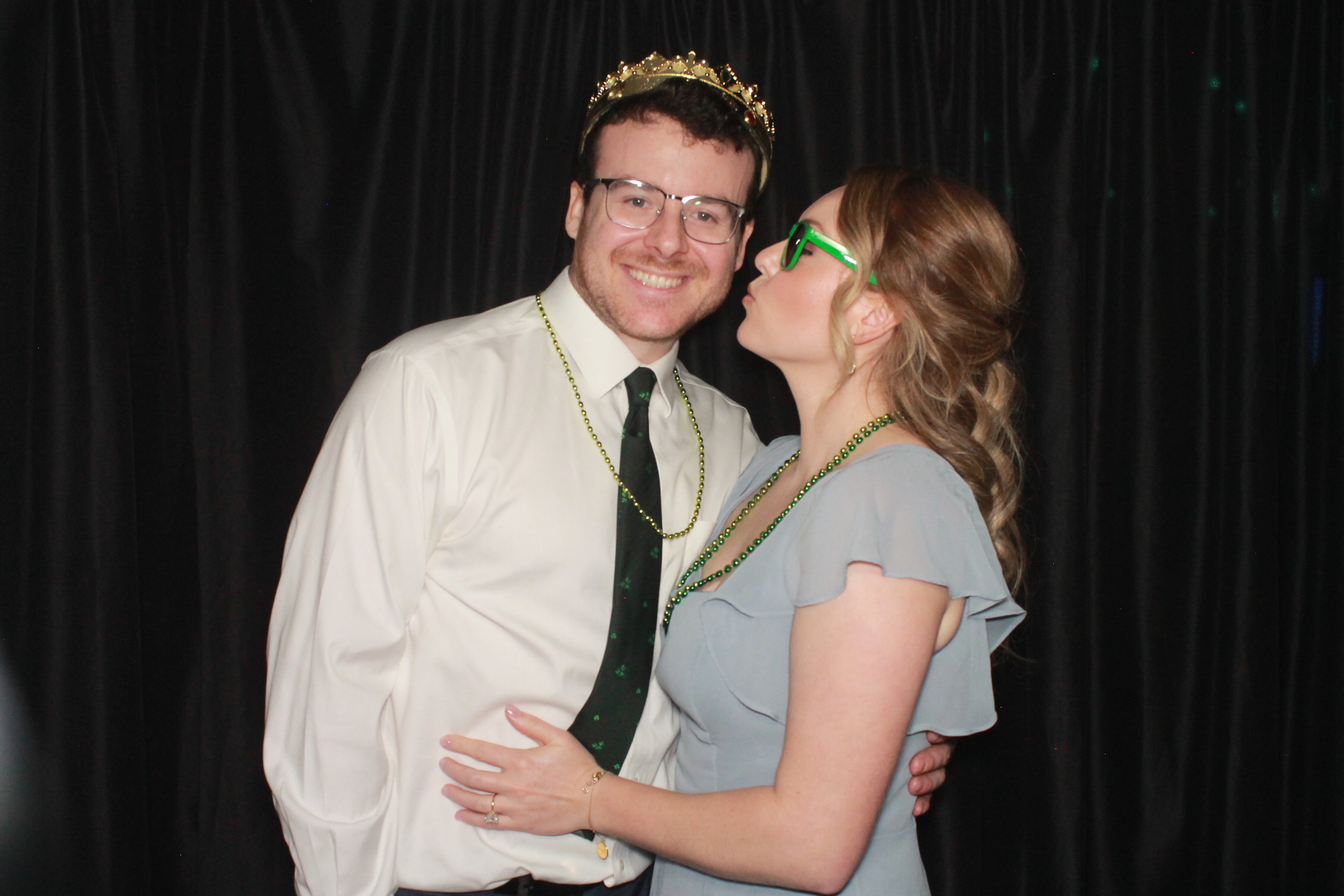 Kara & Zach | View more photos from the event at gallery.photoboothcincy.com/u/PhotoBoothCincy/Kara-Zach